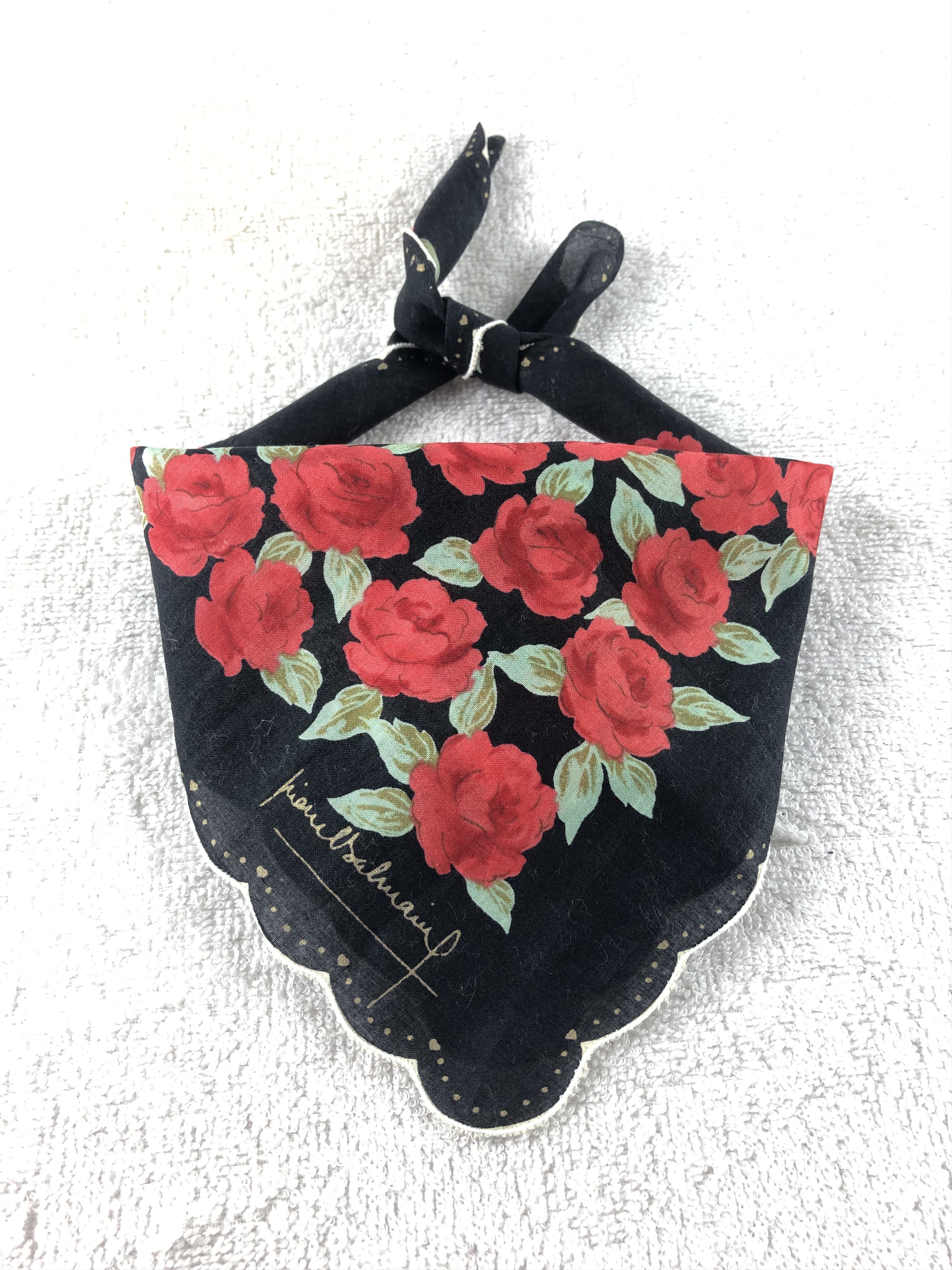Pierre Balmain Pierre Balmain Handkerchief / Bandana / Neckerchief Size ONE SIZE - 1 Thumbnail