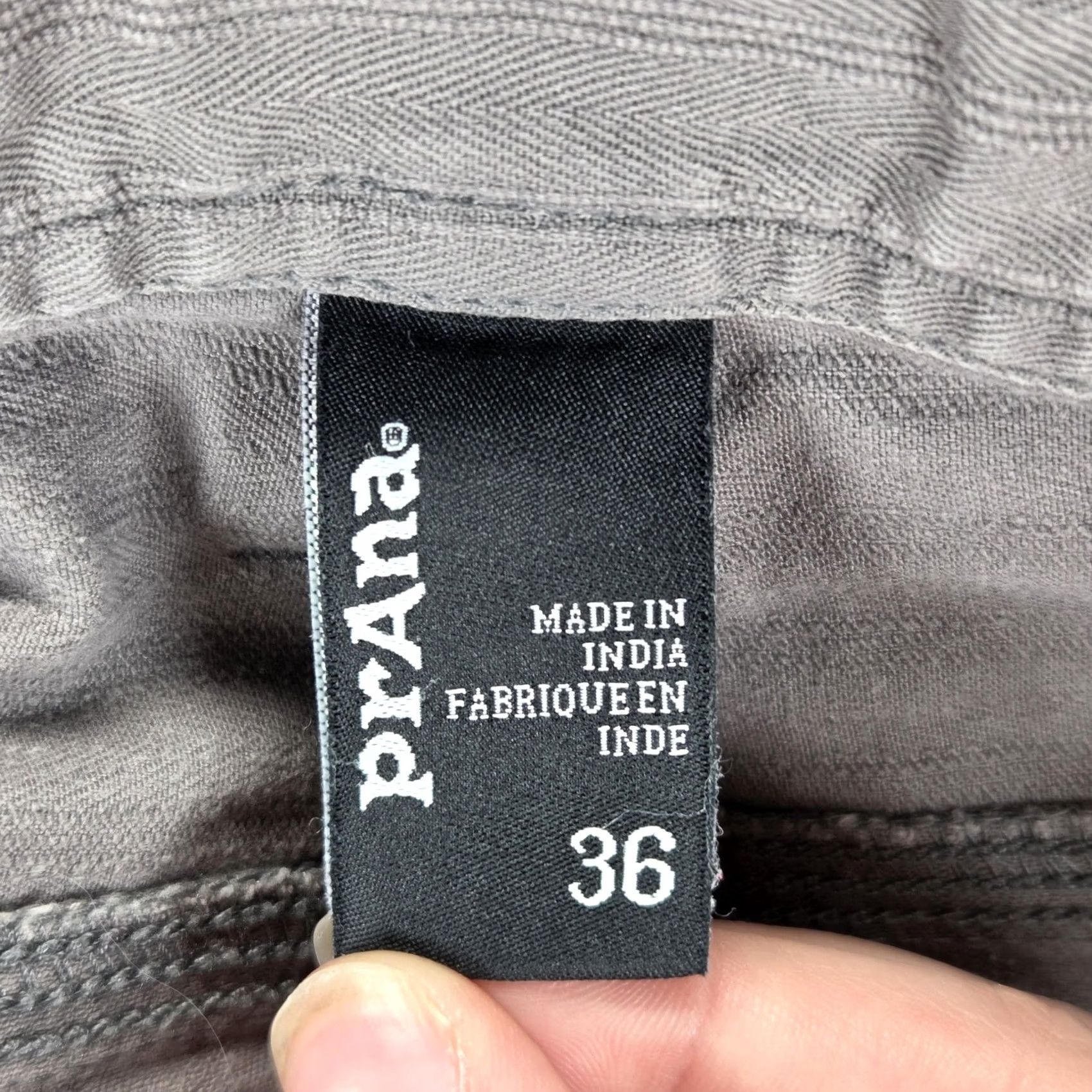 Prana PrAna Mens Cargo Shorts 36 Gray Breathe Canvas Striped Stretch 11 Outdoor Casual Belt Loop Shorts Mens Size US 36 / EU 52 - 5 Thumbnail