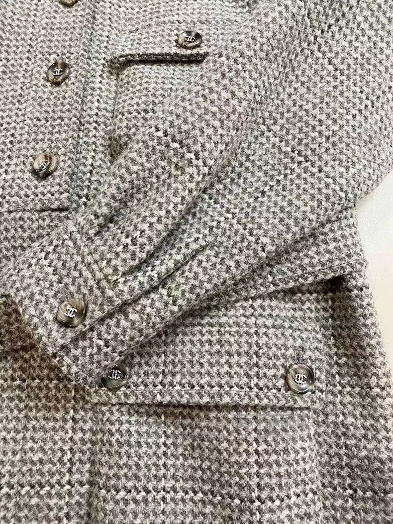 Chanel Chanel 24A tweed jacket Size XS / US 0-2 / IT 36-38 - 9 Thumbnail