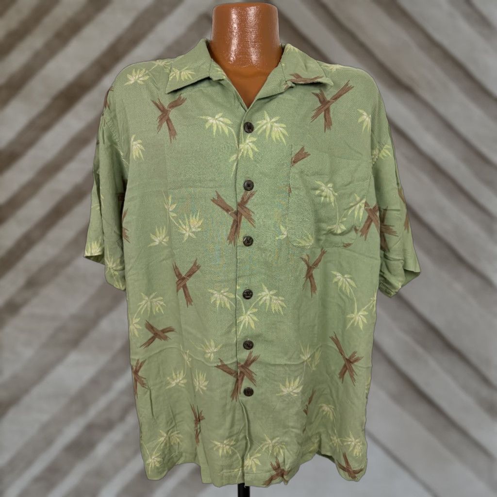 Vintage VINTAGE Utility Shirt Mens Large Green 90s Beach Hawaiian Button-Up Rayon Size US L / EU 52-54 / 3 - 1 Thumbnail