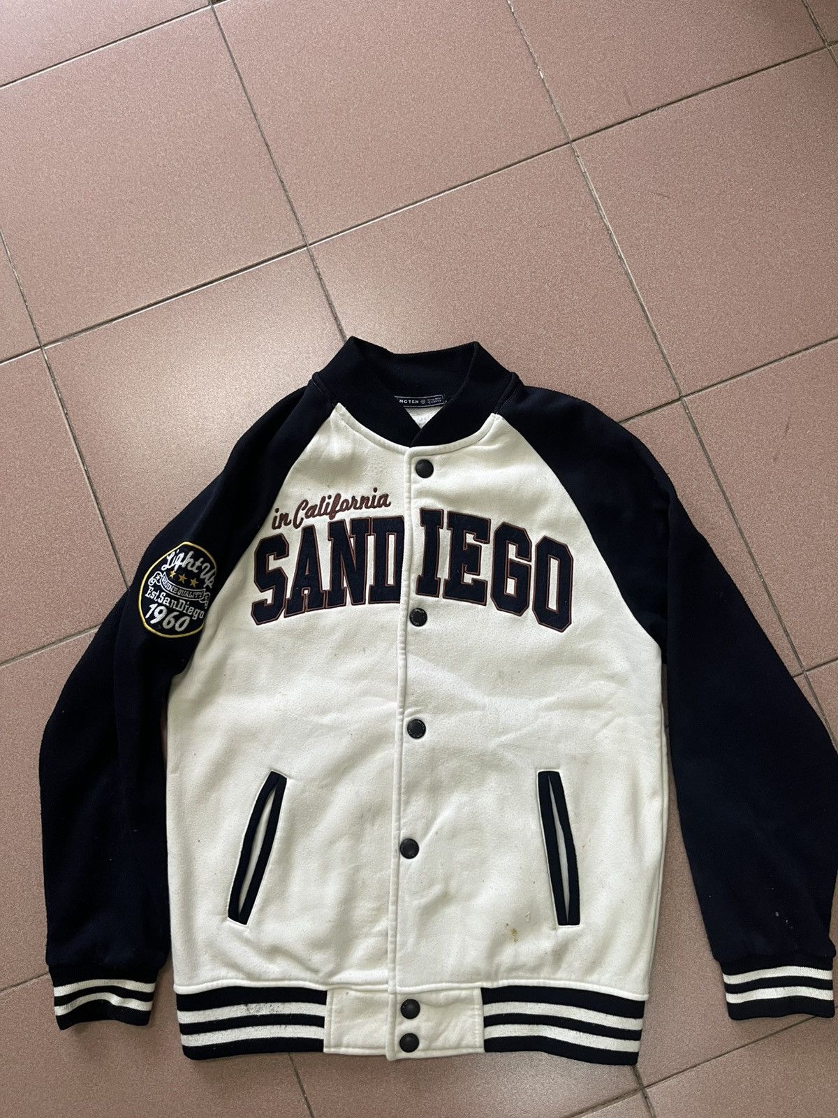 Hang Ten × Vintage VARSITY X HANTENG X CALIFORNIA Size US M / EU 48-50 / 2 - 1 Thumbnail