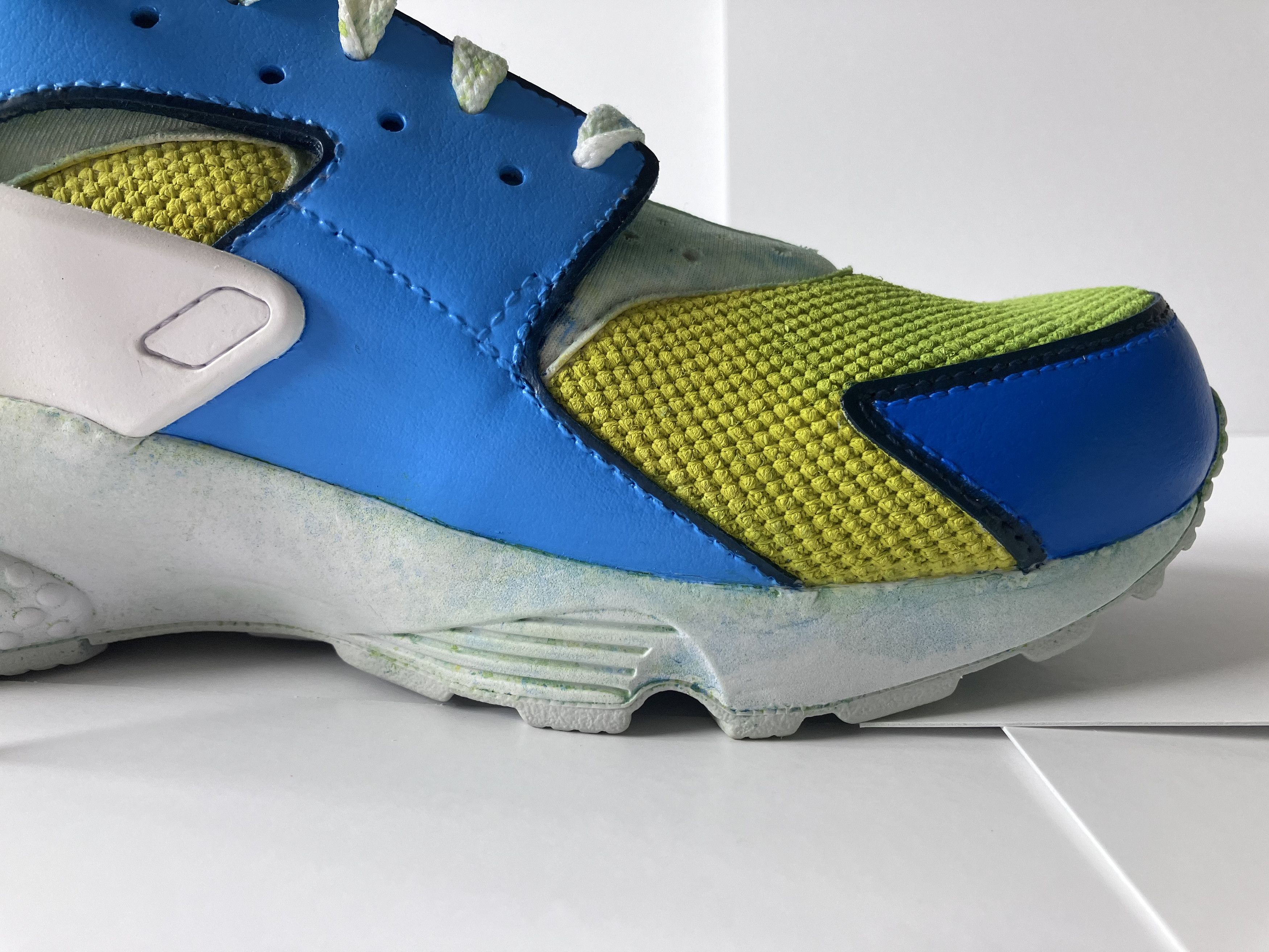 Nike Nike huarache- custom handpainted Size US 10.5 / EU 43-44 - 9 Thumbnail