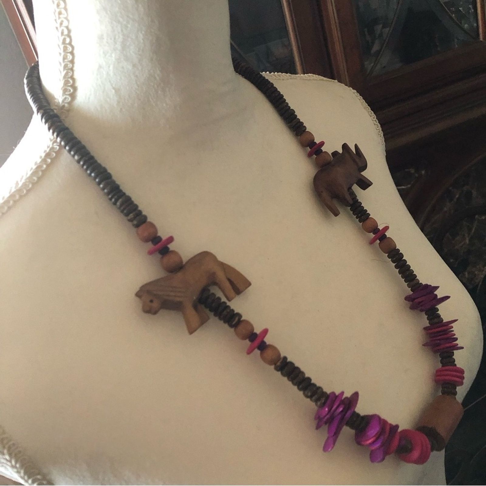 Vintage Vintage handmade safari wood bead necklace Size ONE SIZE - 3 Thumbnail