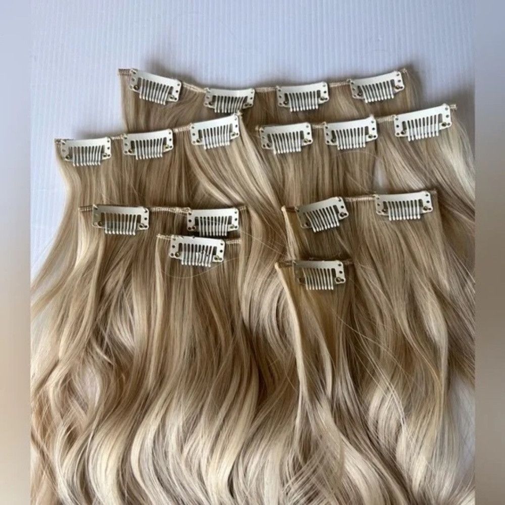 Other 24 In Clip in light Ash Blonde Wavy Hair Extensions Size ONE SIZE - 4 Thumbnail