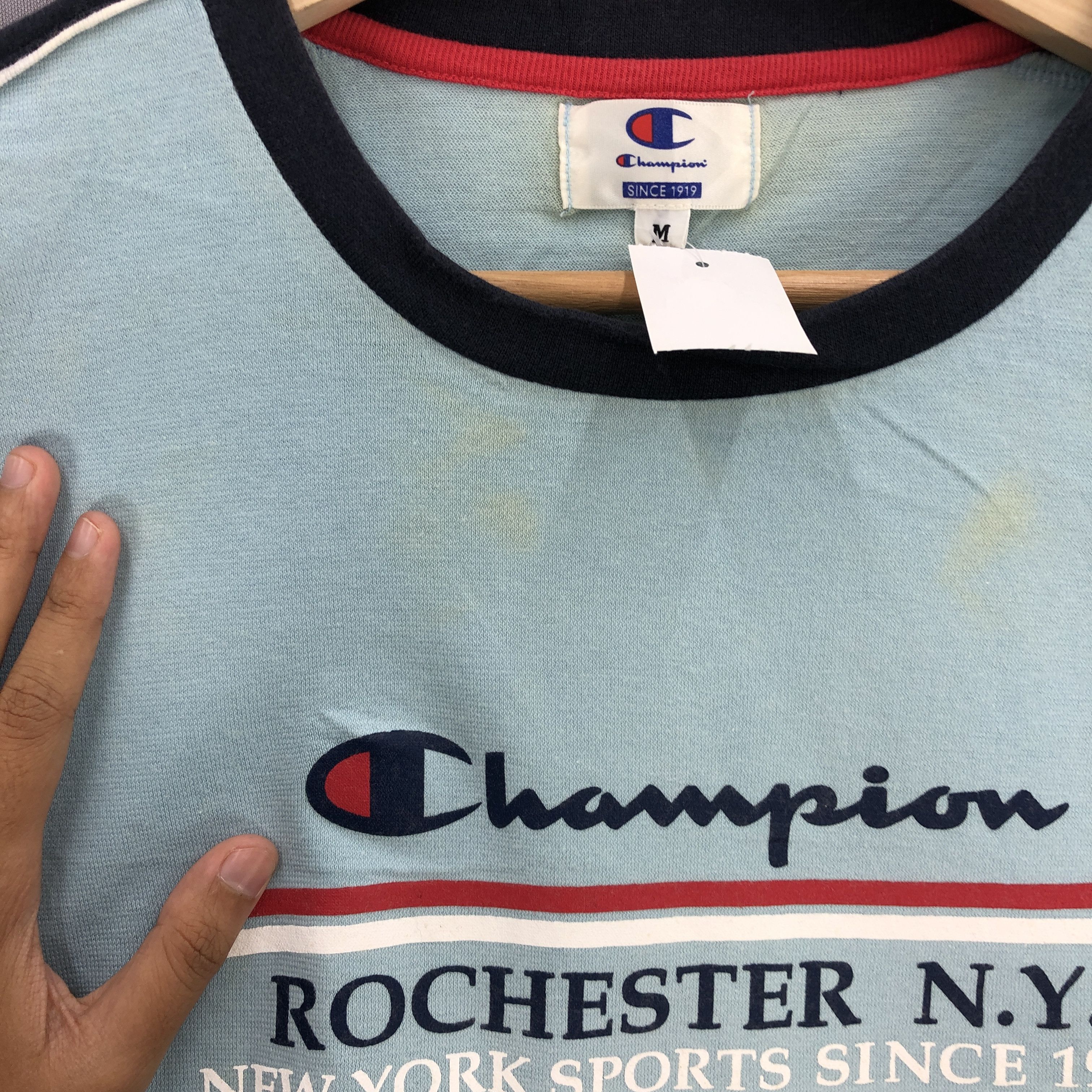 Champion Vintage 90s Champion Tshirt Champion Crewneck Tees Size US L / EU 52-54 / 3 - 5 Thumbnail