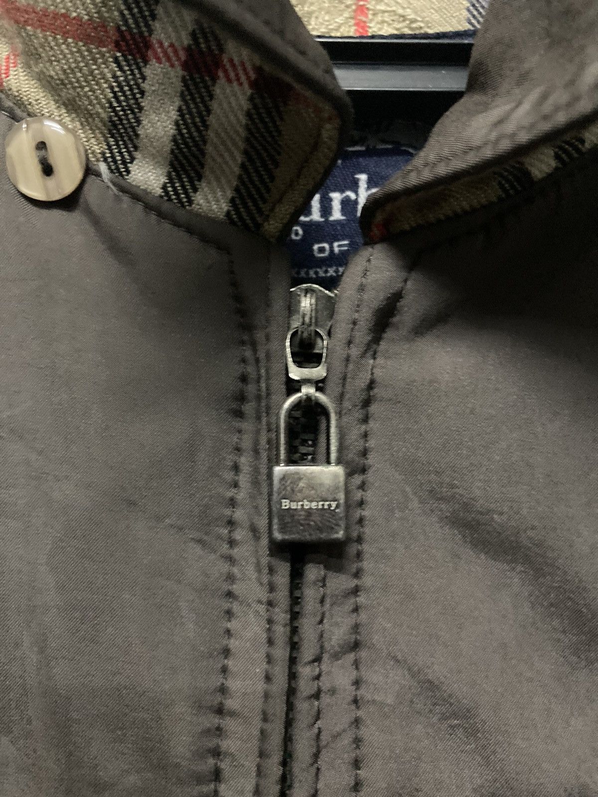 Burberry × Vintage Vintage Burberrys’ Regd Blouson Sun Faded Jacket Size US L / EU 52-54 / 3 - 10 Thumbnail