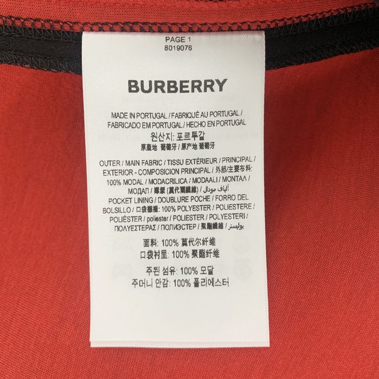 Burberry Burberry Black Logo Badge Zipper Casual Mini Skirt K26WX Size 26" / US 2 / IT 38 - 7 Thumbnail