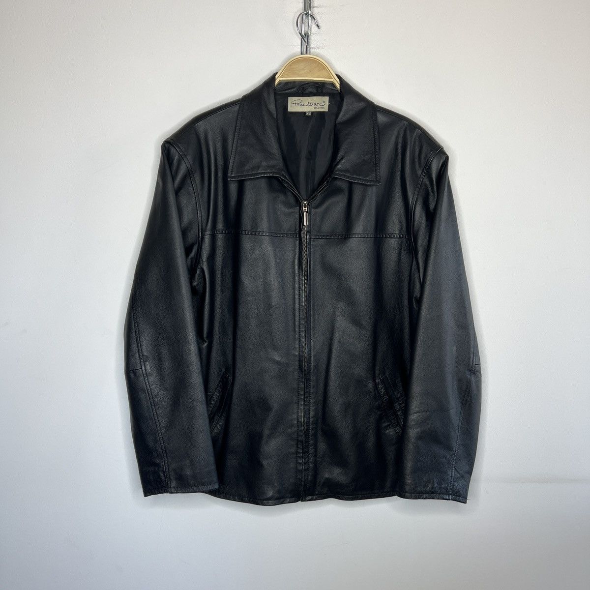 Leather Vintage Black Leather Motor Biker Jacket Trucker Genuine Size US M / EU 48-50 / 2 - 1 Thumbnail