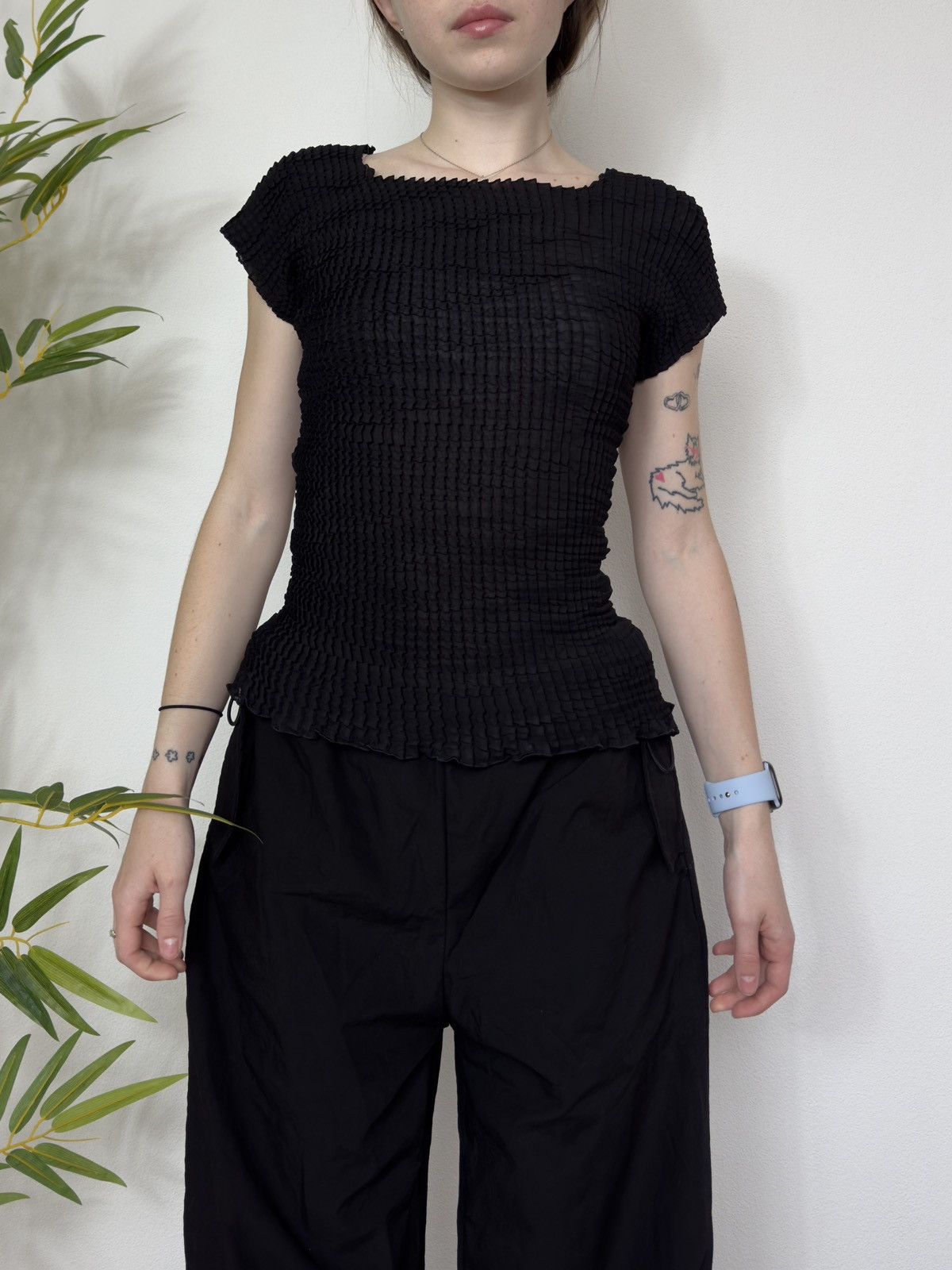 Vintage ISSEY MIYAKE STYLE PLEATED MESH TANK TOP Size ONE SIZE - 4 Thumbnail