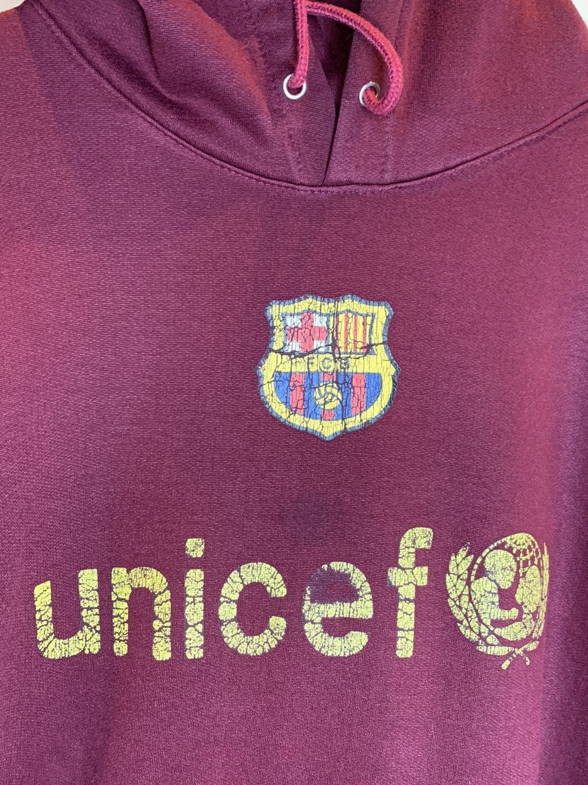 Vintage RARE* Vintage 90’s Ronaldinho #10 FC Barcelona Faded Hoodie Size US XL / EU 56 / 4 - 4 Thumbnail