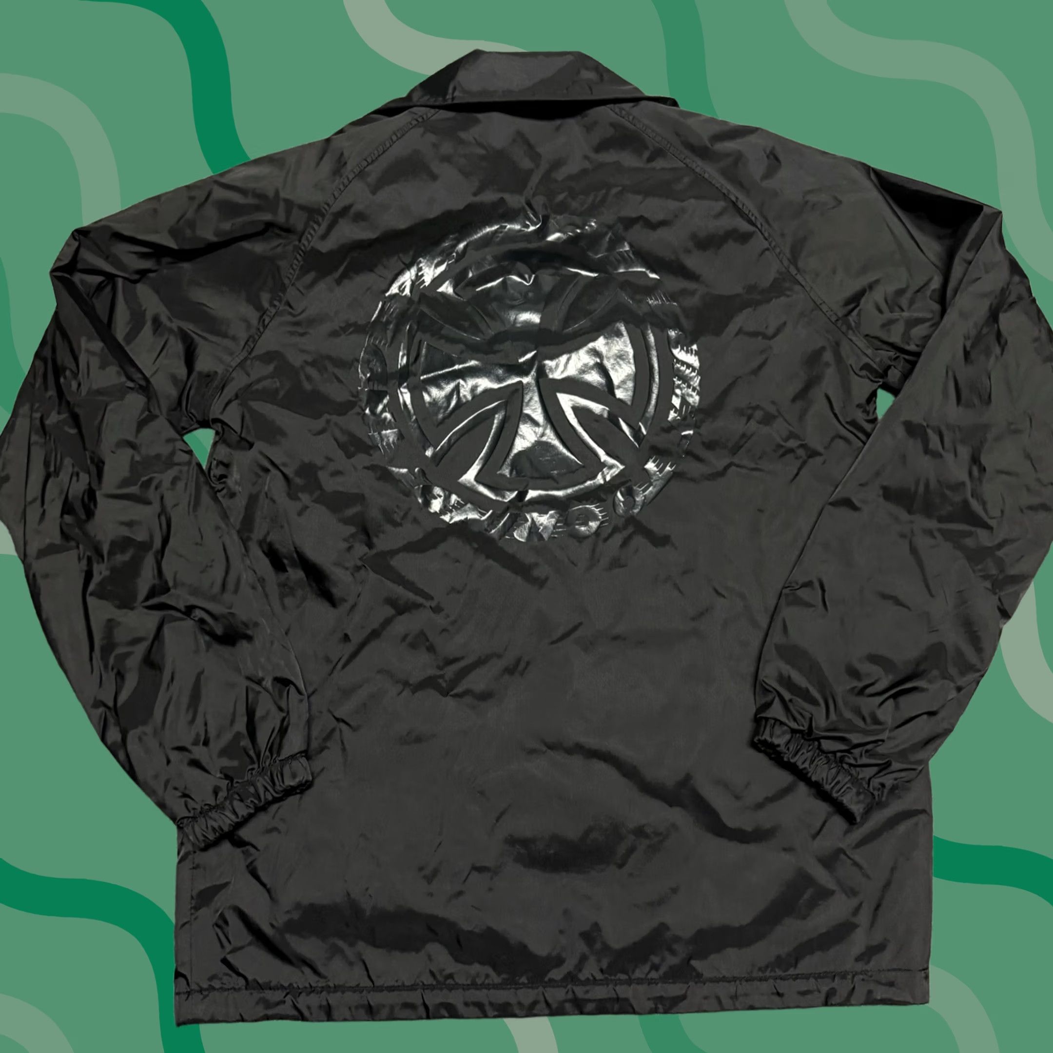 Vintage VINTAGE Independent Truck Co. Jacket Mens S Black Windbreaker Snap Front Nylon Skateboarding Windbreaker Mens Size US S / EU 44-46 / 1 - 1 Thumbnail