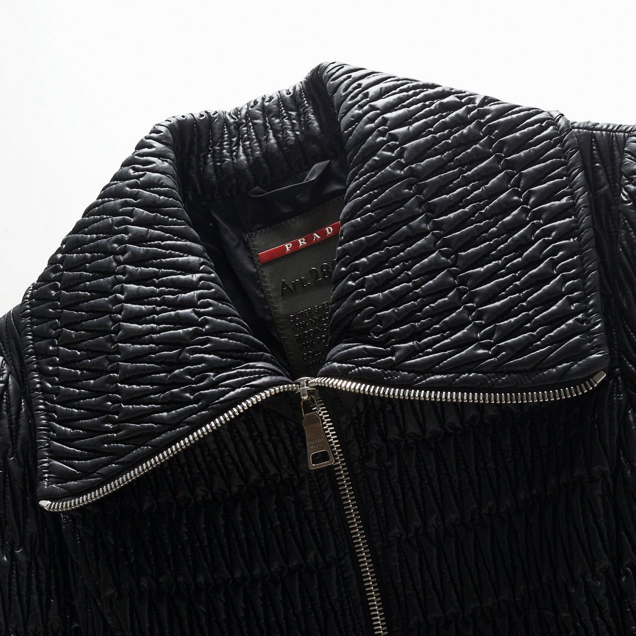 Prada Prada Sports 08FW Nylon Matelassé Jacket Size M / US 6-8 / IT 42-44 - 3 Thumbnail