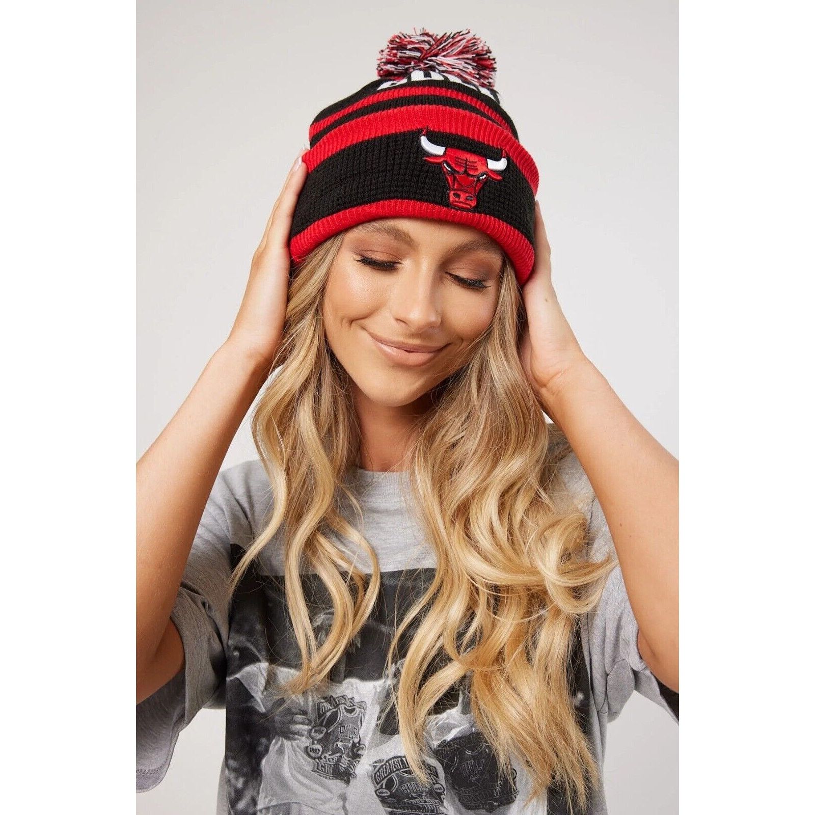 NBA NWT Chicago Bulls Waffle Knit Sports Beanie Fleece Lined Size ONE SIZE - 4 Thumbnail