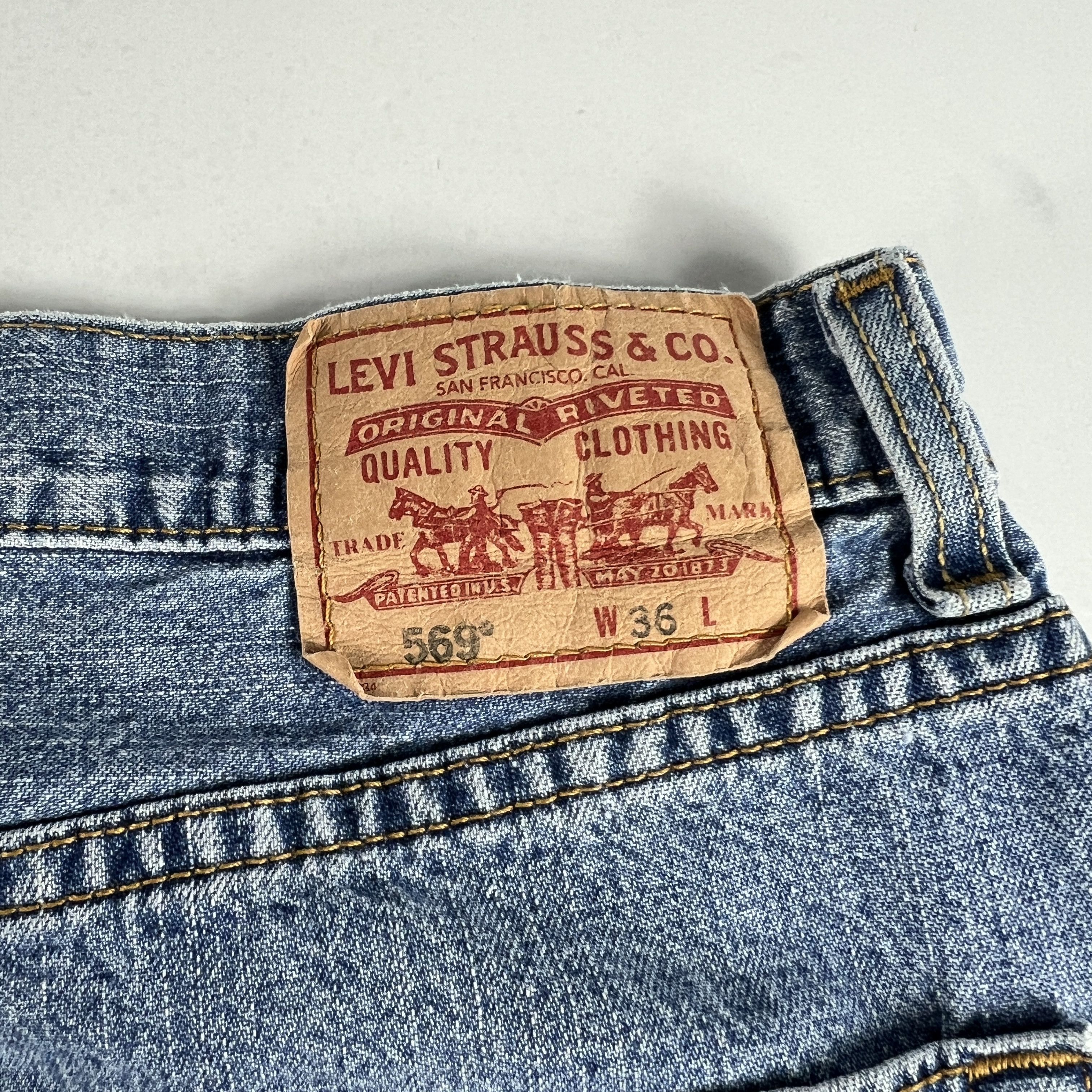 Levi's × Vintage Y2K Levi's Jean Shorts 569 Loose Faded Bermuda Denim Jorts Size US 36 / EU 52 - 9 Thumbnail