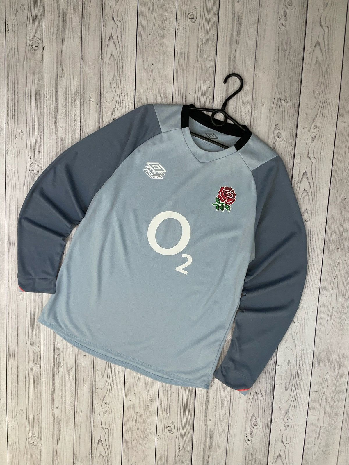Umbro Vintage umbro England rugby jersey size L blue long sleeve Size US L / EU 52-54 / 3 - 1 Thumbnail