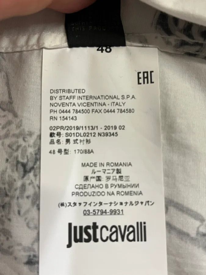 Just Cavalli AW2019 Cavalli White Chain Linked Mafia Shirt Size US S / EU 44-46 / 1 - 12 Thumbnail