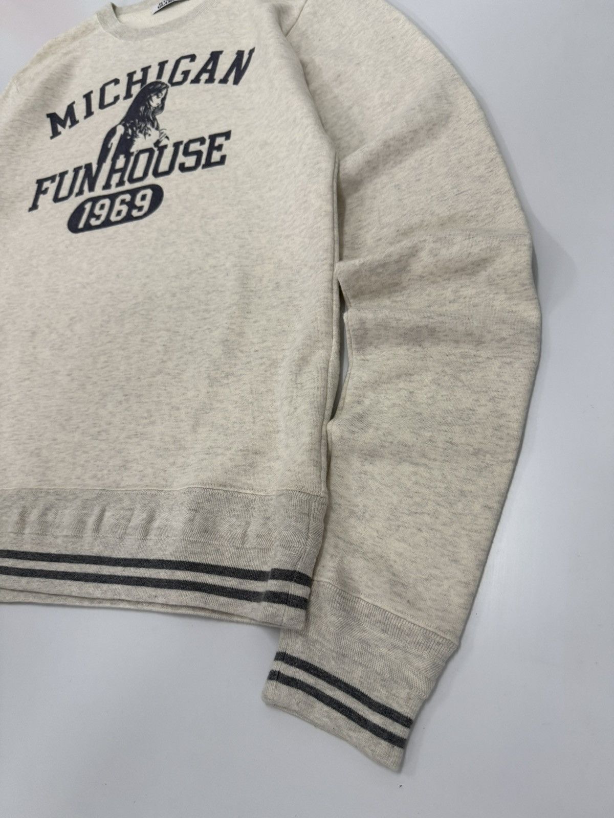 Hysteric Glamour ⚡️ HYSTERIC GLAMOUR MICHIGAN FUN HOUSE 1969 SWEATSHIRT - L Size US M / EU 48-50 / 2 - 2 Thumbnail