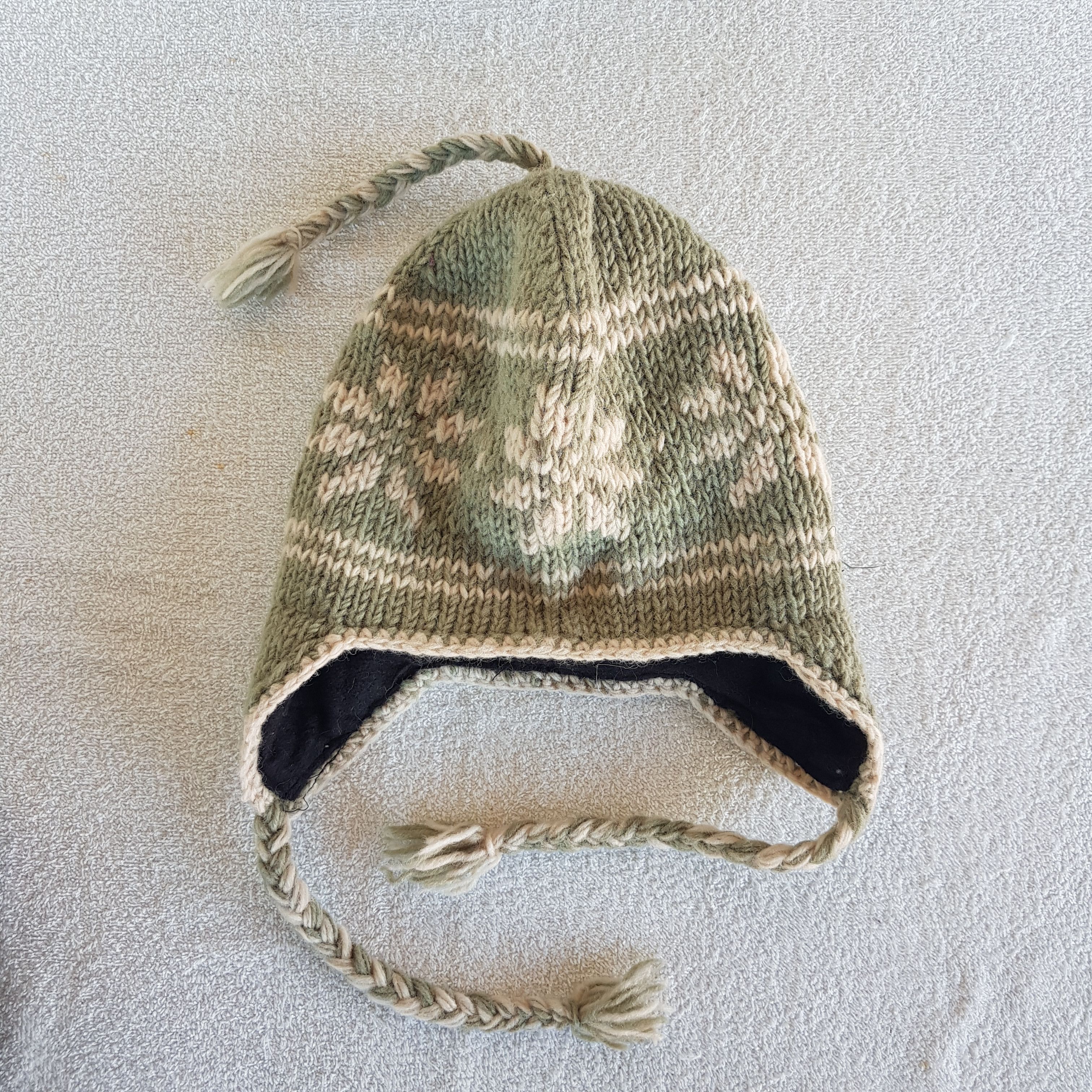 Other Vintage Christmas Earflap Beanie Ribbed Knit Snow Caps Hats Size ONE SIZE - 6 Thumbnail