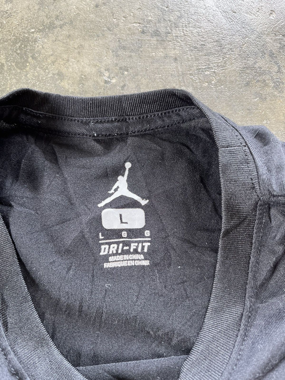 Designer × Nike ⚡️Nike Air Jordan Box Logo Tee Size US L / EU 52-54 / 3 - 3 Thumbnail