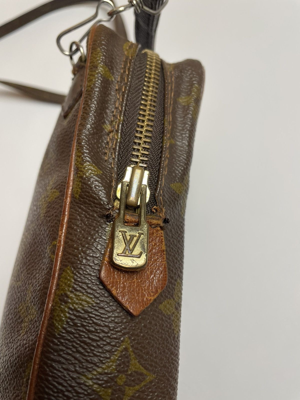 Louis Vuitton × Vintage Louis Vuitton Monogram Danube Messenger Brown Size ONE SIZE - 13 Thumbnail