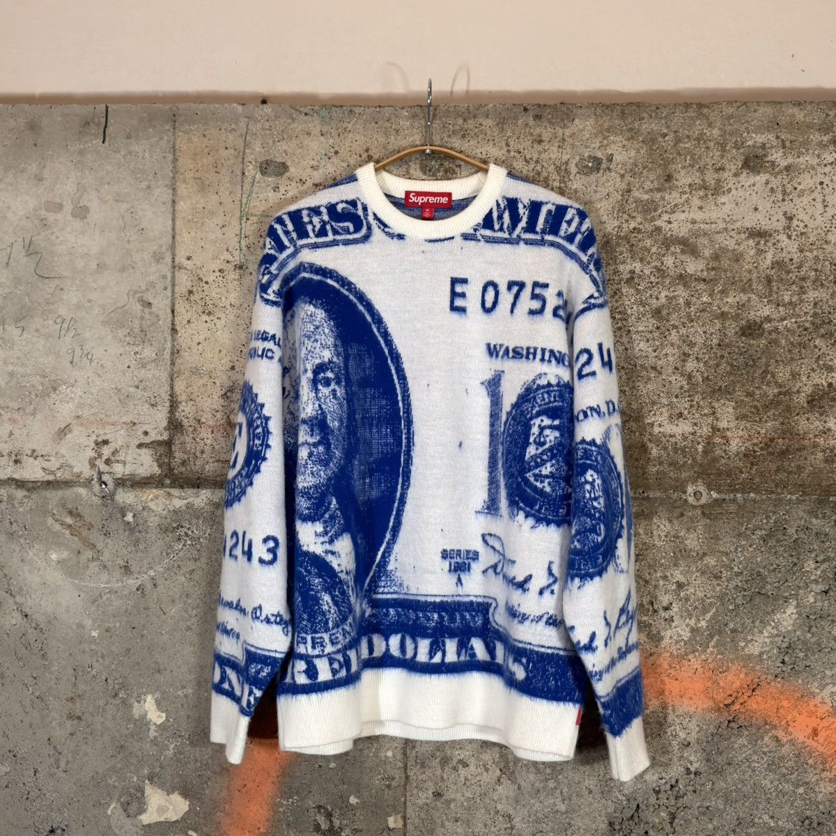 Supreme $100 bill sweater Size US M / EU 48-50 / 2 - 1 Thumbnail