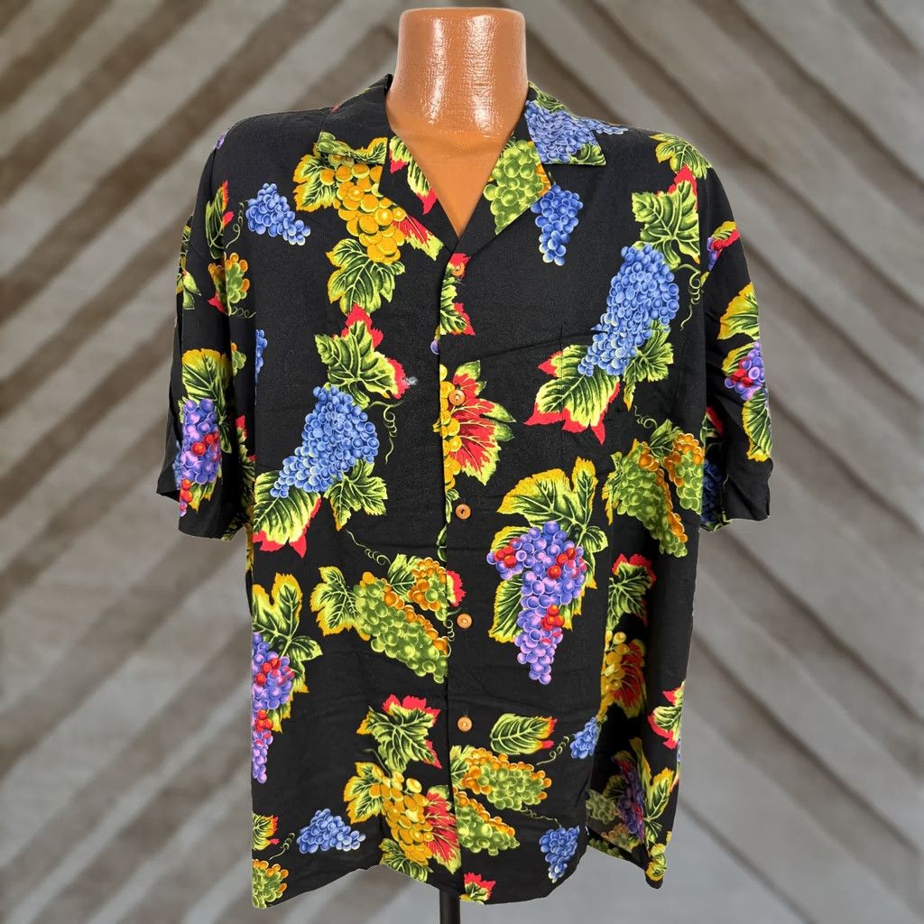 Paradise Found VINTAGE Paradise Found Shirt Men XXL Camp Collar Winery Rayon Paradise Found Black 2XL Hawaiian Tropical Outdoor Preppy Button-Up Collared Shirt Mens Size US XXL / EU 58 / 5 - 1 Thumbnail