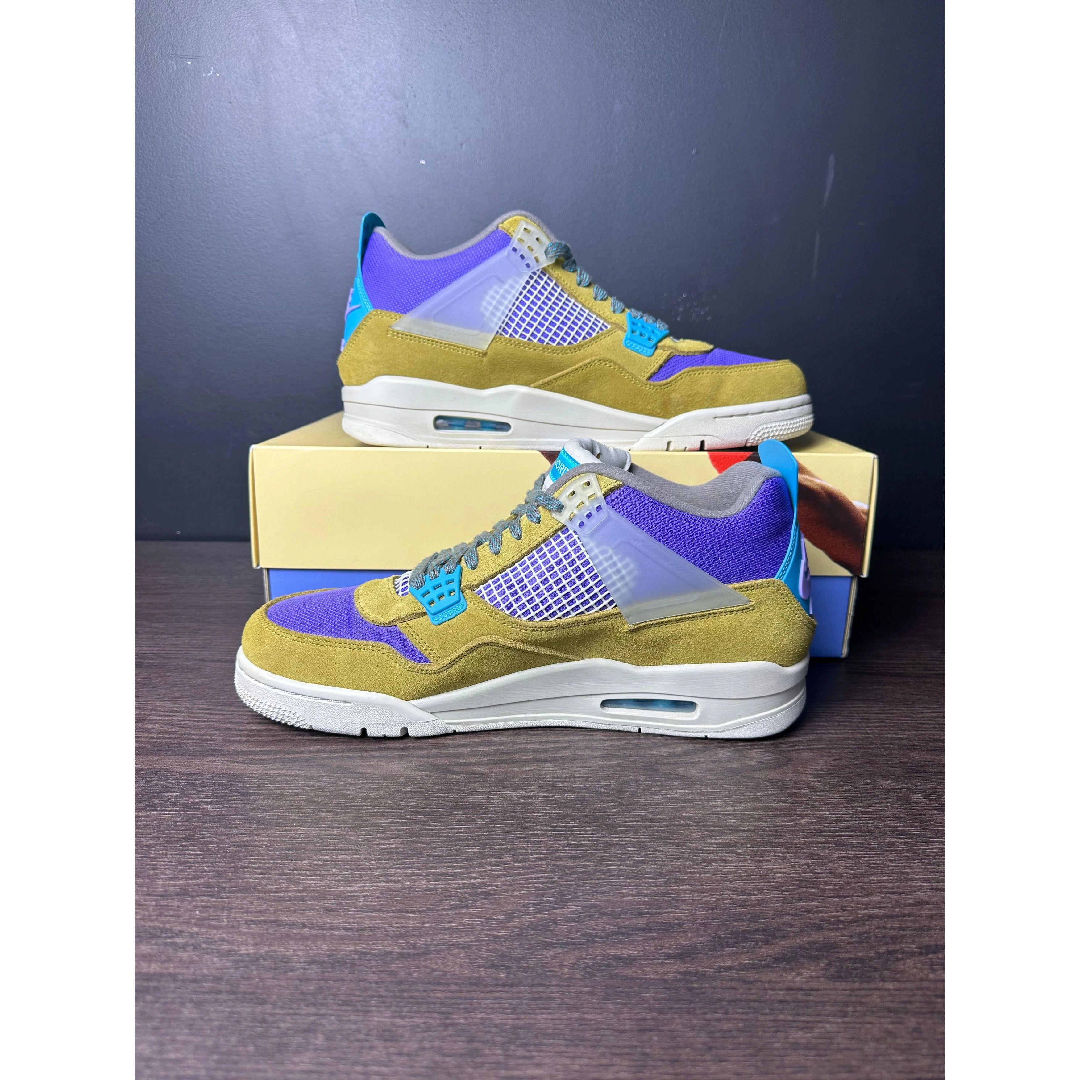 Jordan Brand Air Jordan 4 Retro SP 30th Anniversary x Union "Desert Moss" **PRE-OWNED** Size US 11.5 / EU 44-45 - 2 Thumbnail