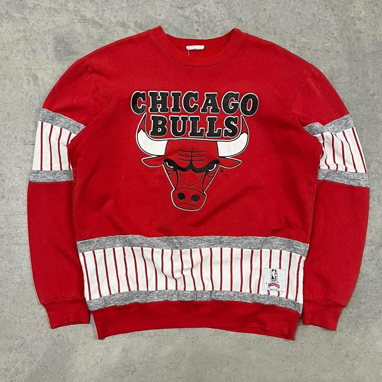 Nutmeg Vintage Chicago Bulls Nutmeg Sweatshirt Size US XL / EU 56 / 4 - 1 Thumbnail