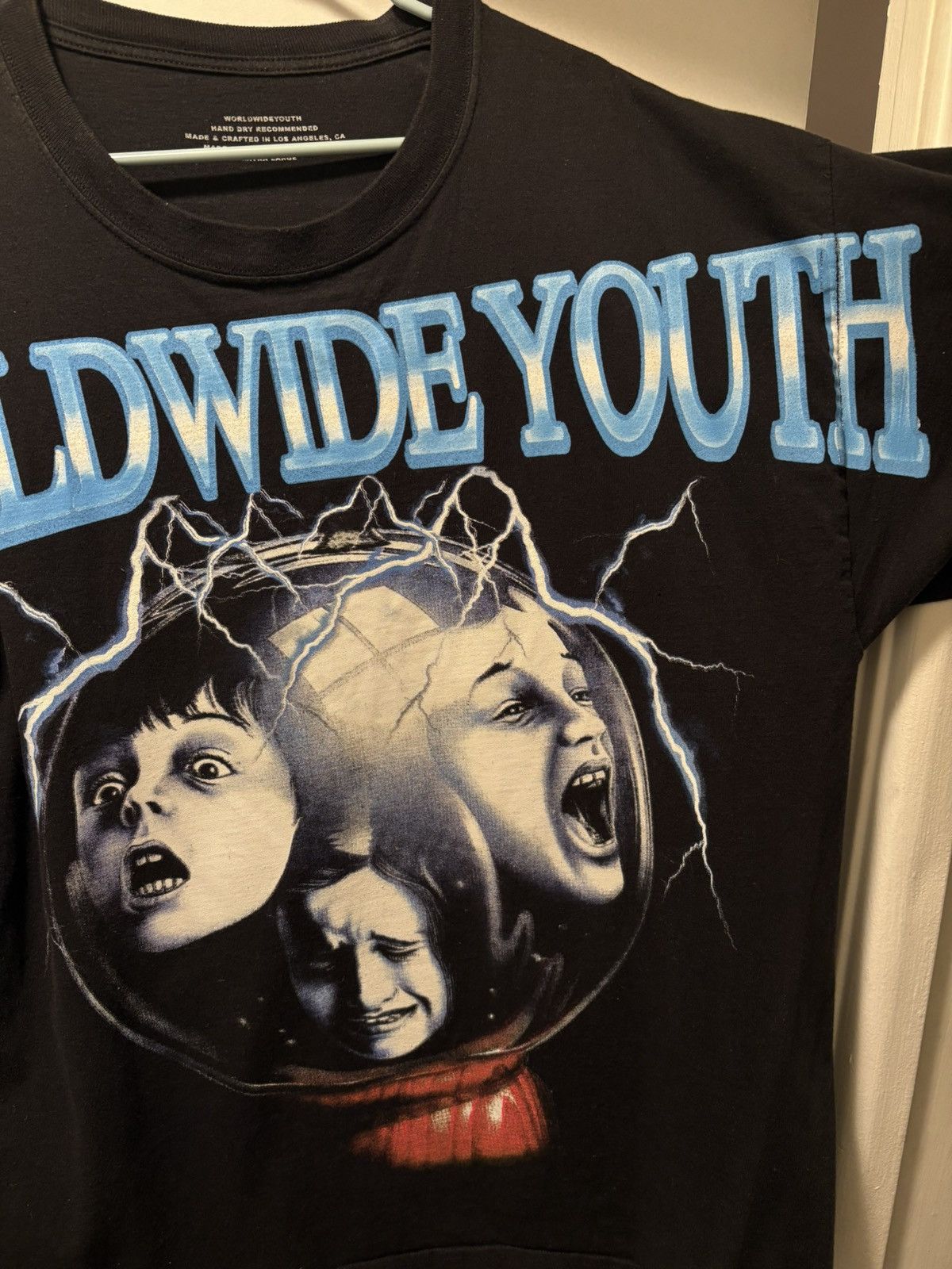Worldwide Youth Worldwide Youth Graphic Tee Size US XL / EU 56 / 4 - 4 Thumbnail
