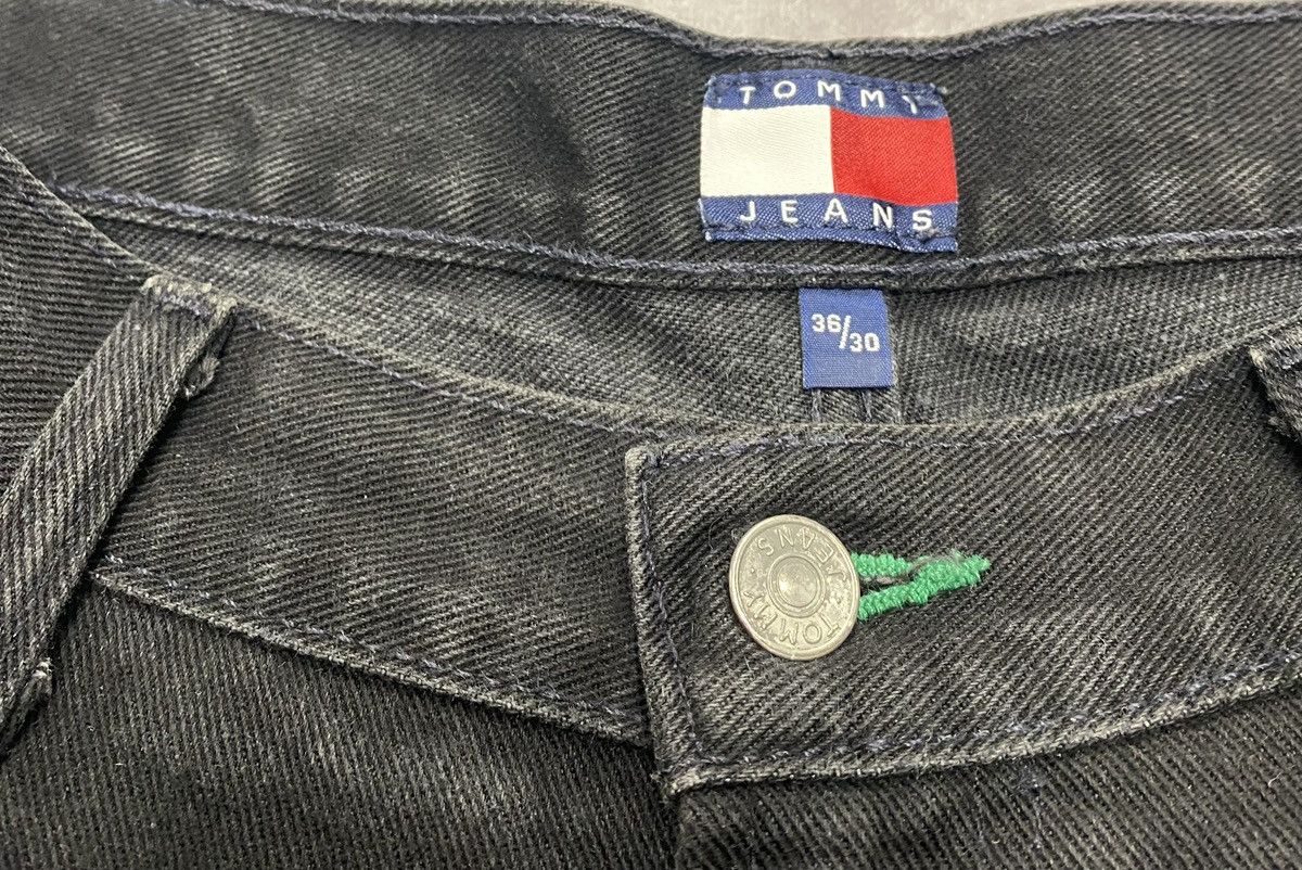 Tommy Jeans 90’s Vintage Tommy Jeans Baggy Fit Black Denim Jeans 36/30 Size US 36 / EU 52 - 3 Thumbnail