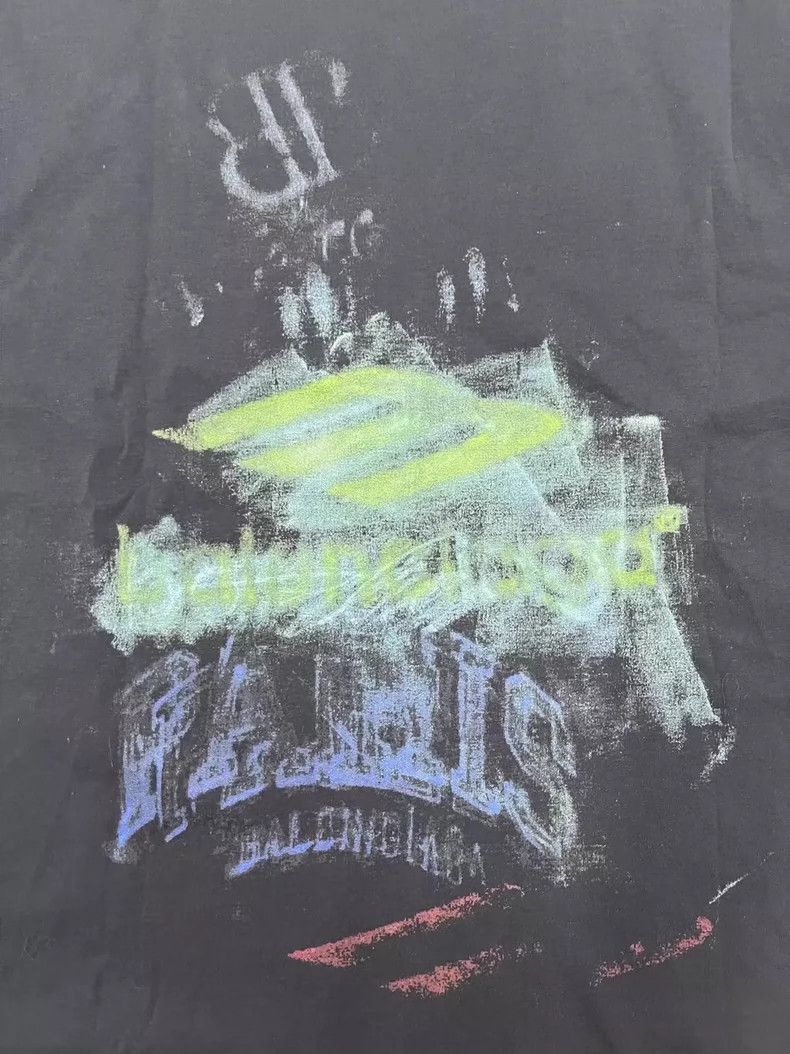 Balenciaga Balenciaga Faded crewneck printed short sleeve regular T-s Size US L / EU 52-54 / 3 - 3 Thumbnail