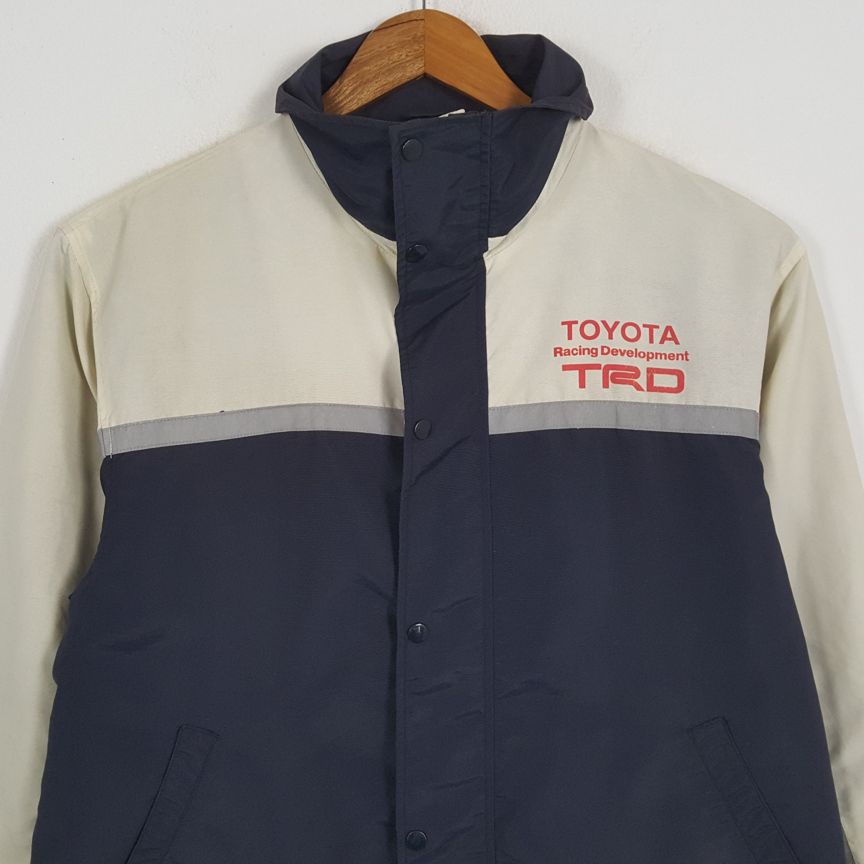 Japanese Brand × Vintage Vintage TRD TOYOTA DEVELOPMENT Japanese Racing Team Jacket Size US XL / EU 56 / 4 - 4 Thumbnail