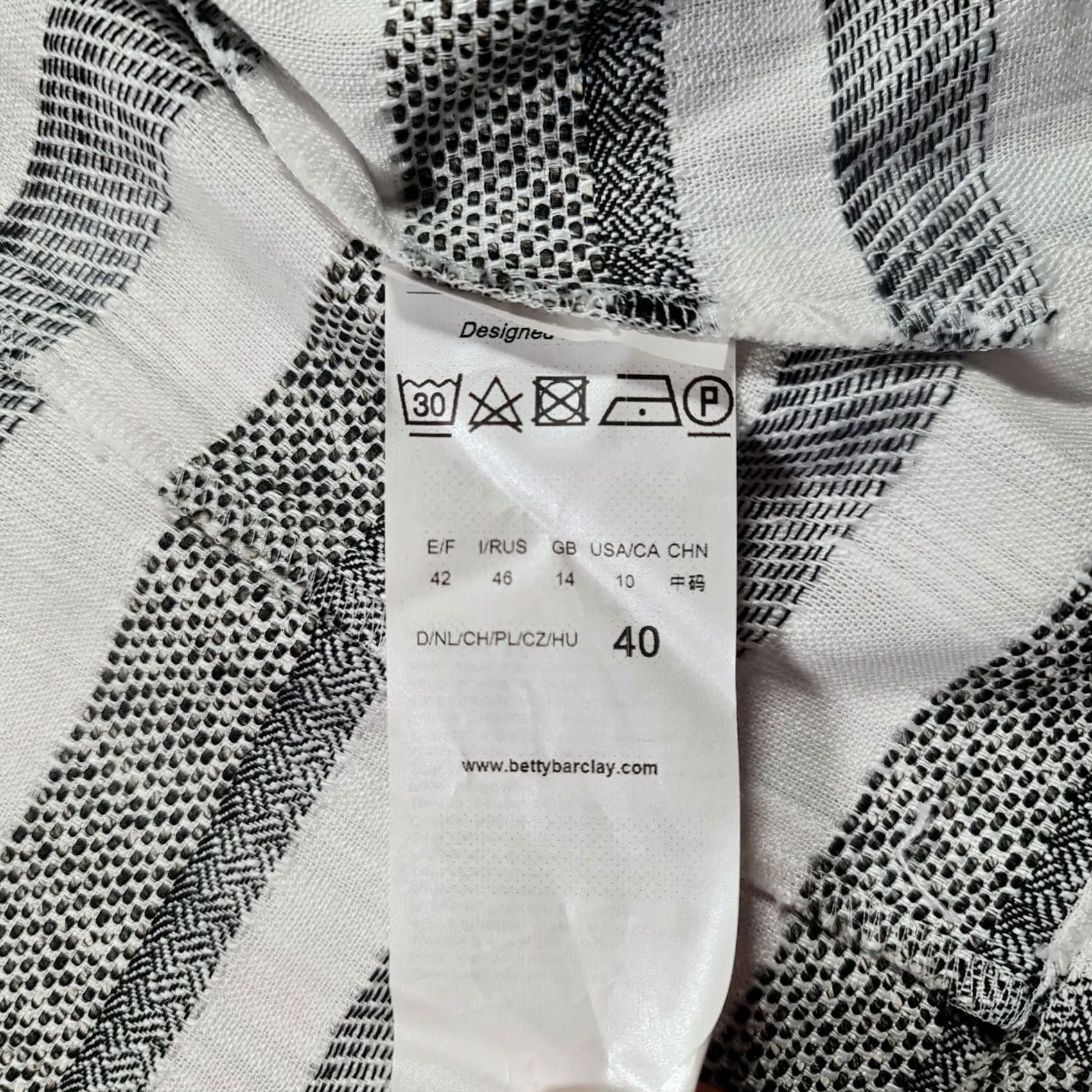 Vintage Betty Barclay Womens Cardigan White 14 UK Striped 3/4 Sleeves Open Front Size XL / US 12-14 / IT 48-50 - 4 Thumbnail