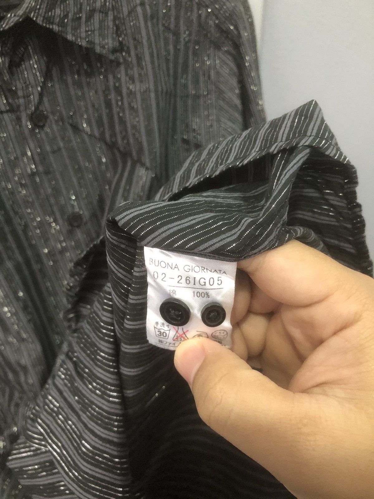 Designer × Japanese Brand Buona Gionata Shiny Stripes Button-ups Shirt Size US M / EU 48-50 / 2 - 6 Thumbnail