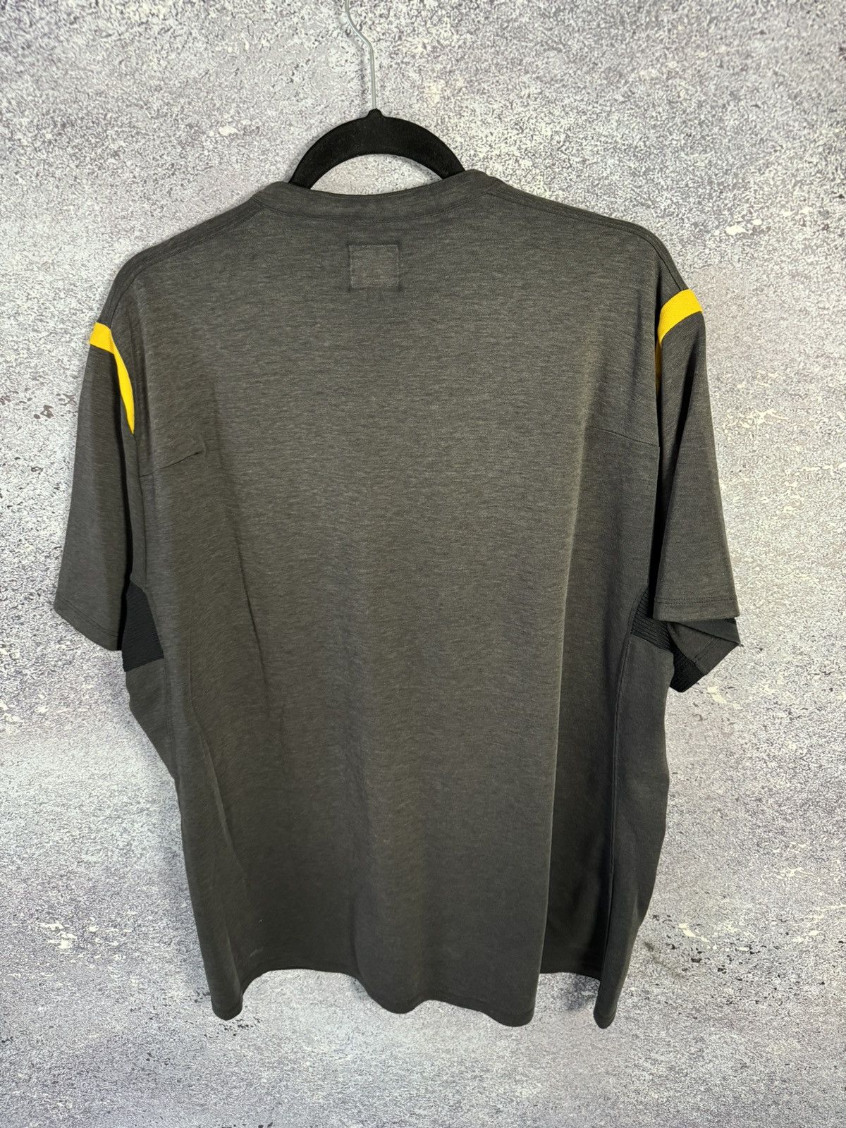 Umbro × Vintage Vintage Manchester City 2009/10 Umbro Jersey 2XL size Size US XXL / EU 58 / 5 - 15 Thumbnail