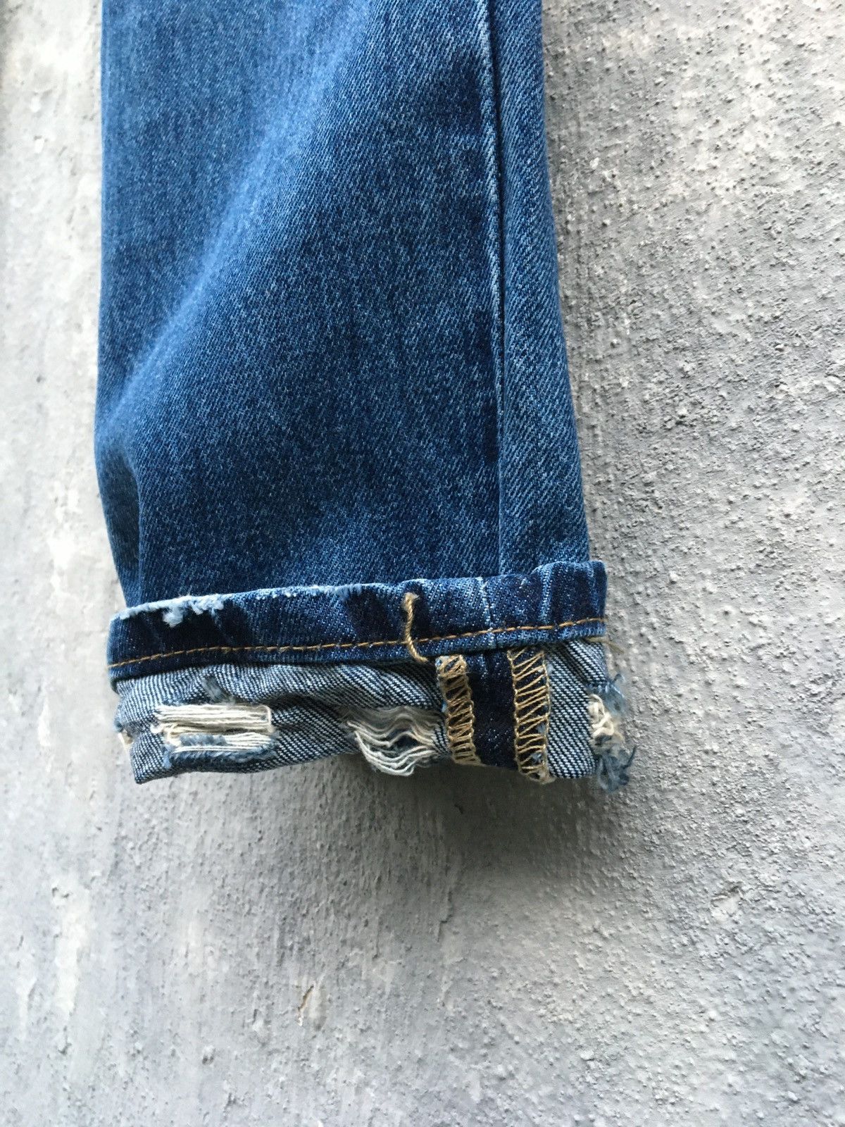 Hysteric Glamour Hysteric Glamour Distressed Jeans Size US 30 / EU 46 - 12 Thumbnail