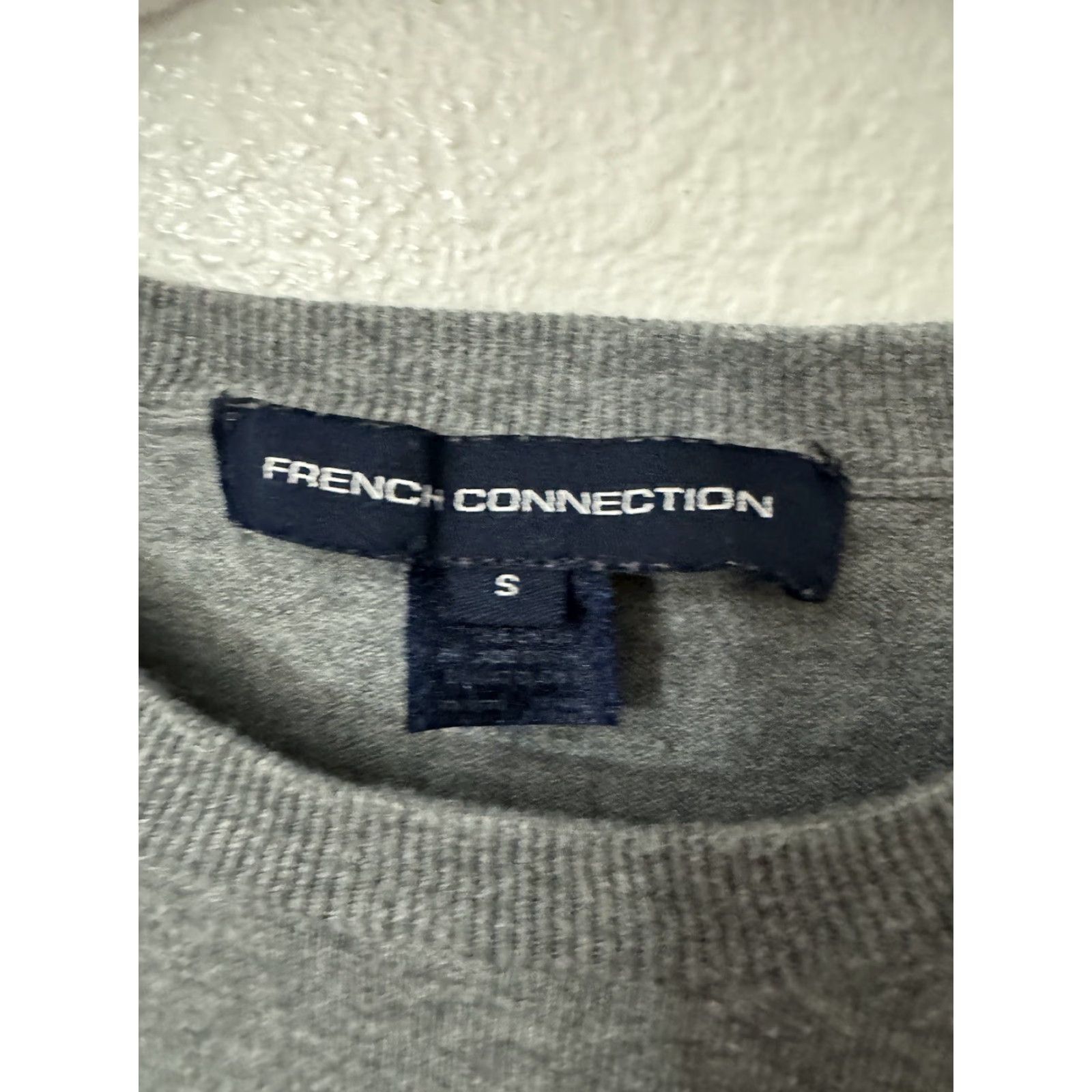 French Connection FRENCH CONNECTION Gray Eye Lash Sequined Sweater Pullover Women Size Small Size S / US 4 / IT 40 - 2 Thumbnail