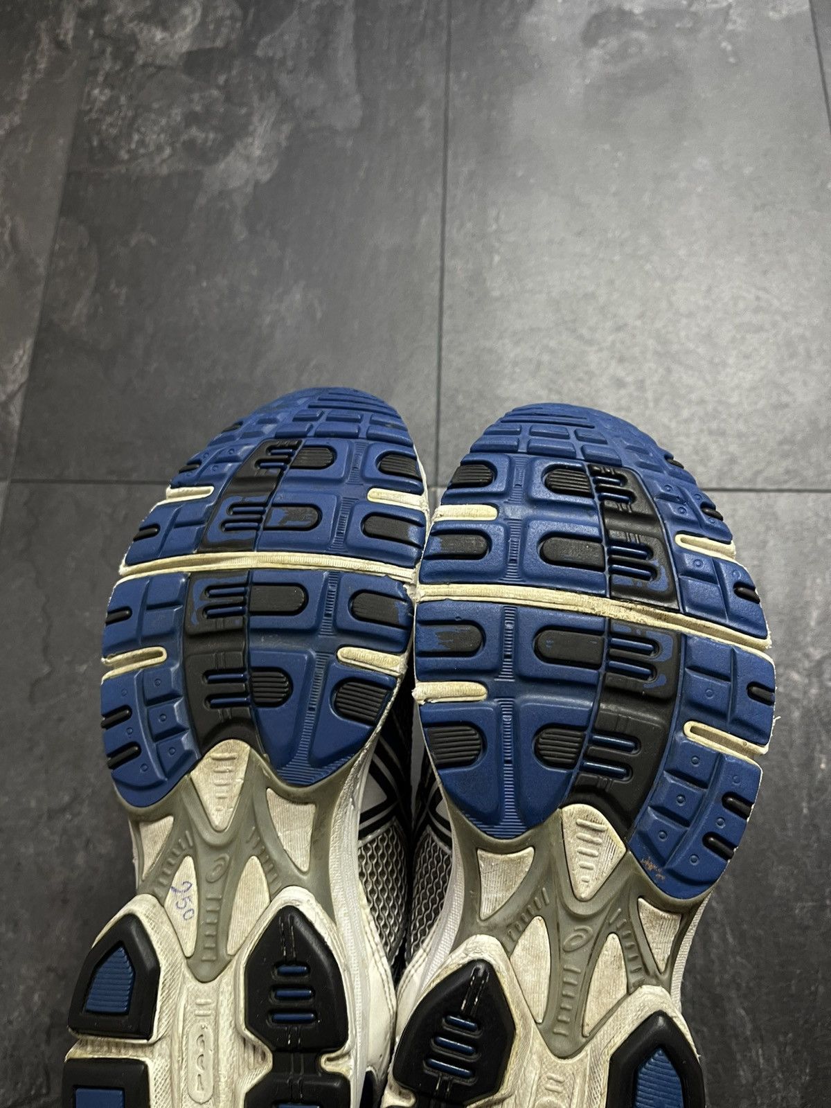 Asics × Streetwear × Vintage Vintage asics gel pulse 3 low top sneakers Size US 10 / EU 43 - 16 Thumbnail