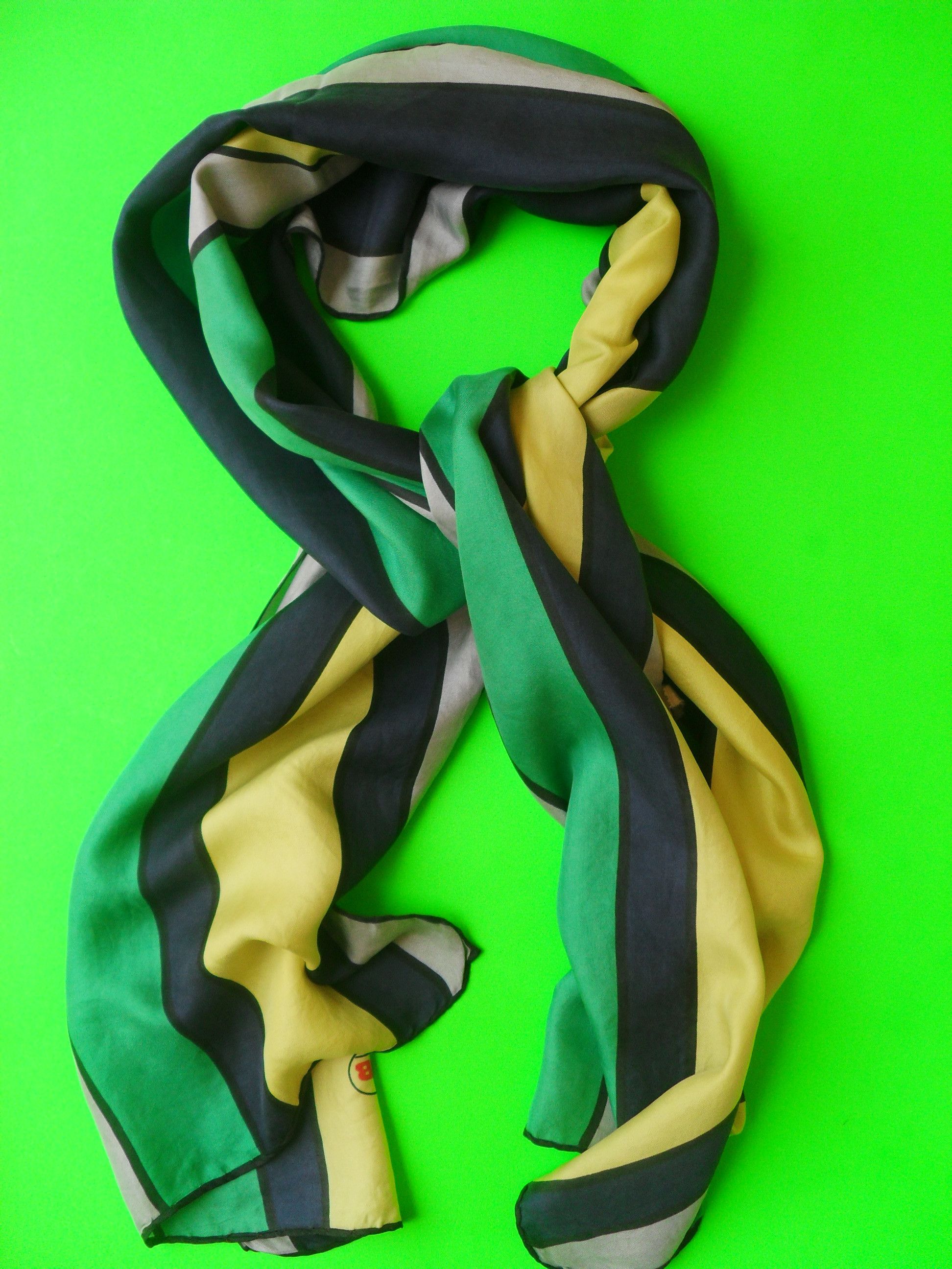 Other Elio Berhanyer vintage scarf pure silk very soft. Size ONE SIZE - 1 Thumbnail