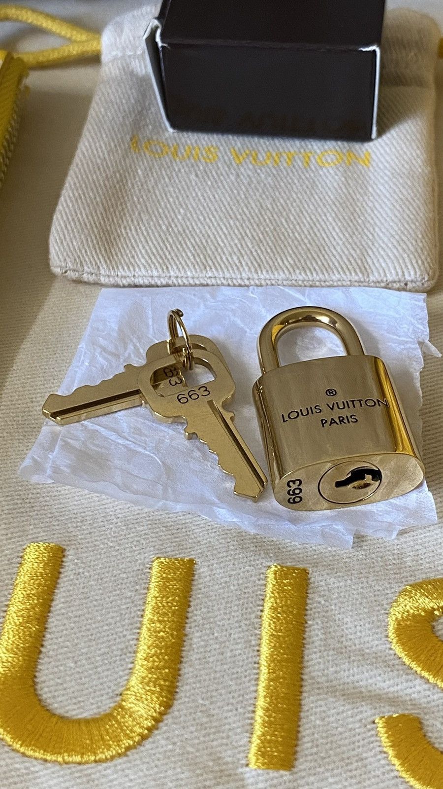 Louis Vuitton Louis Vuitton Yellow Speedy P9 40 Duffel Keepall Bandouliere Size 40 - 23 Thumbnail