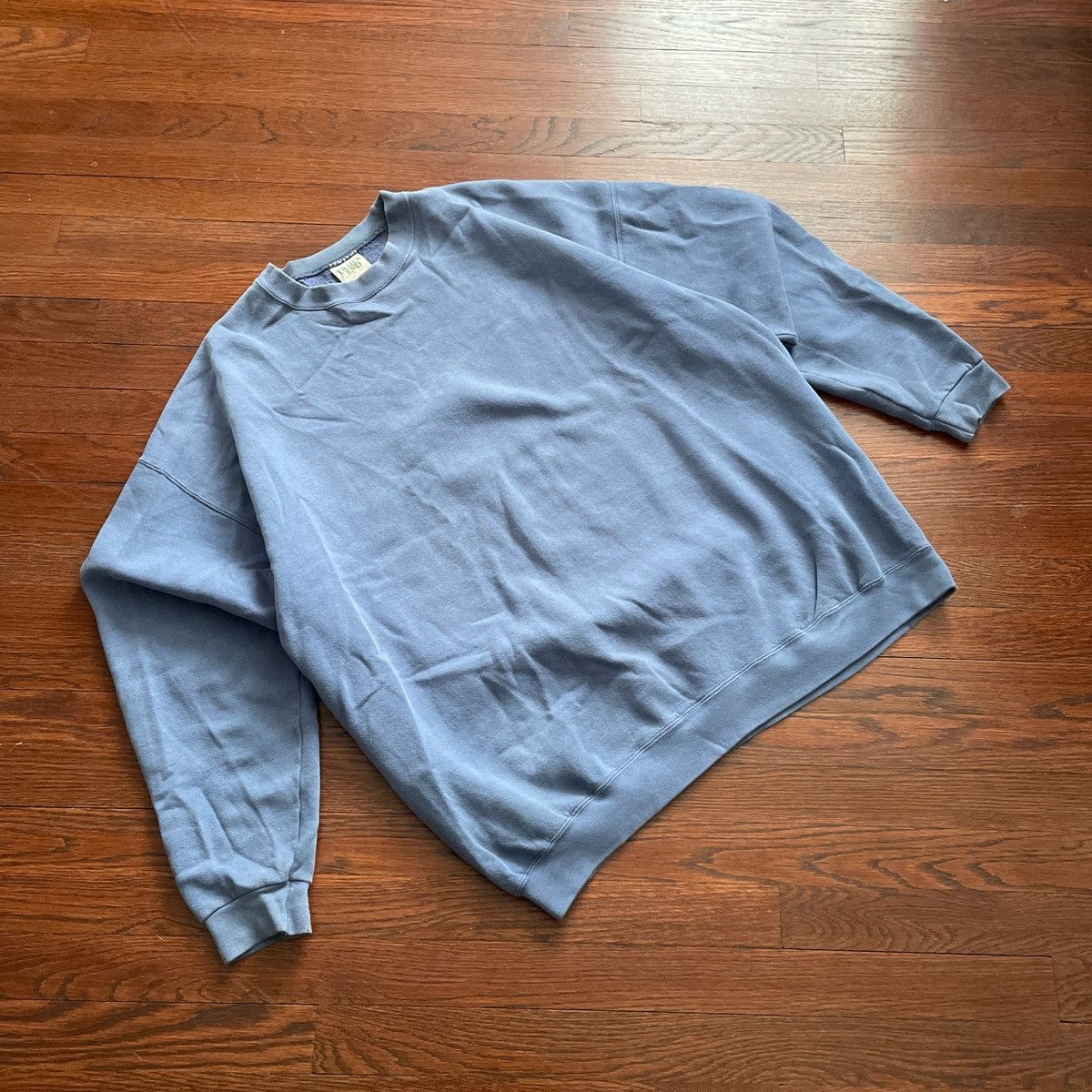 Other Vintage ‘Trail’s Ends’ Dusty Blue 90s crewneck sweatshirt Size US XXL / EU 58 / 5 - 1 Thumbnail