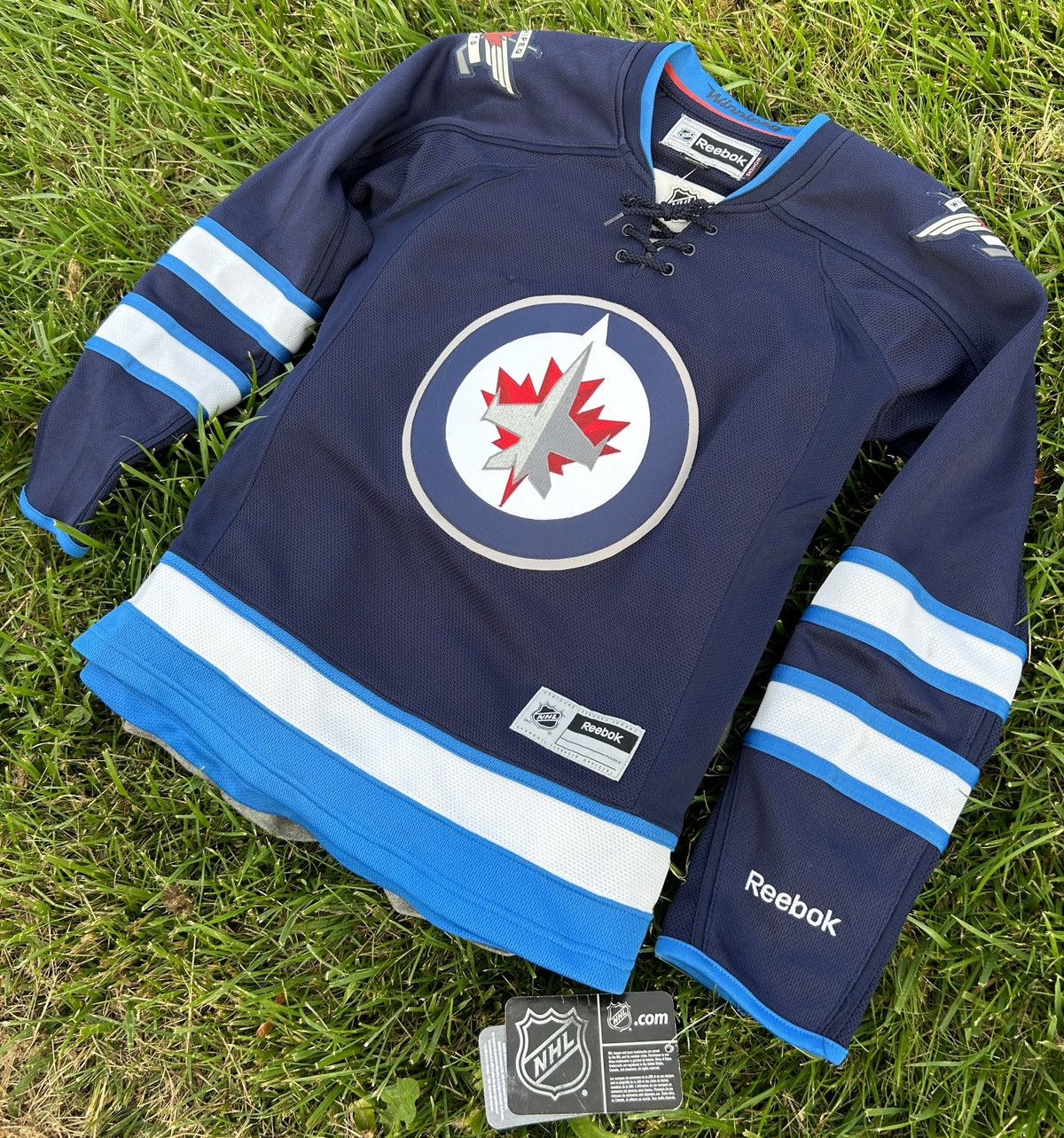 Adidas Brand New Adidas Winnipeg Jets NHL Jersey Size S / US 4 / IT 40 - 3 Thumbnail