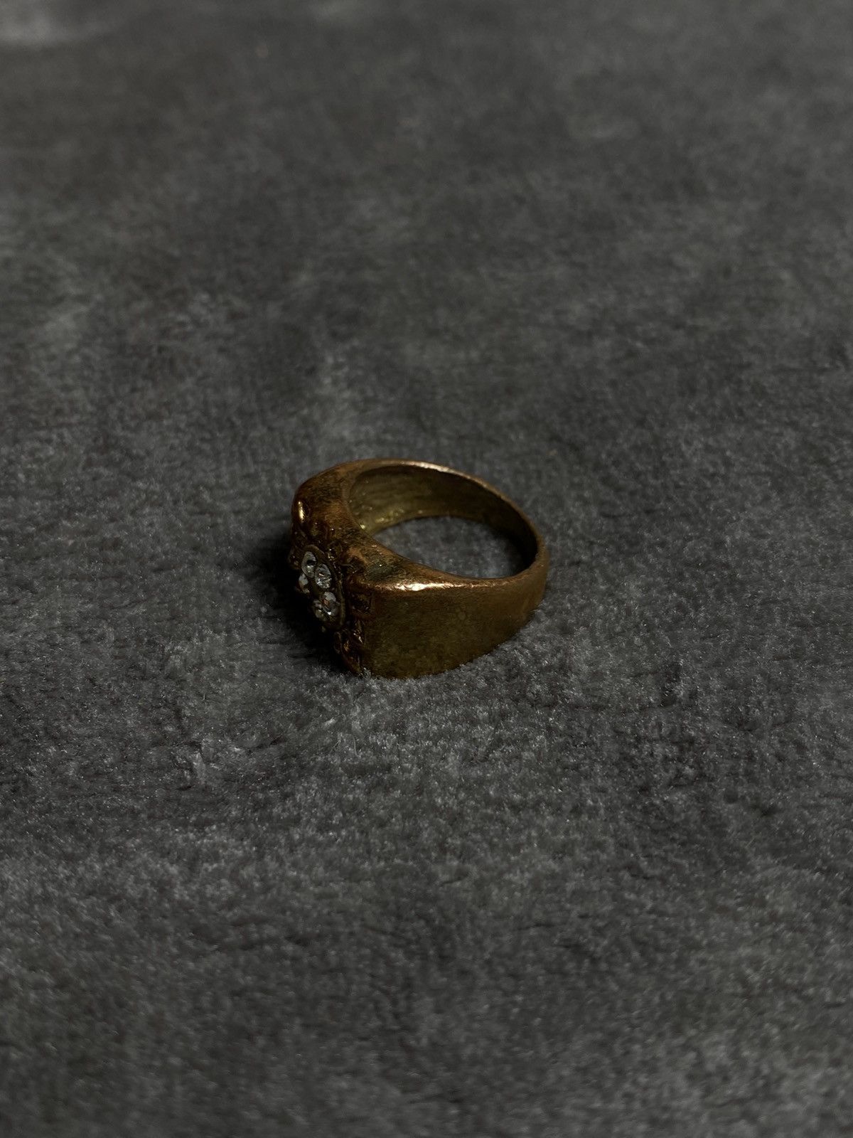 Jewelry Vintage Gold-Toned Ring with Crystal Accent Size ONE SIZE - 2 Thumbnail