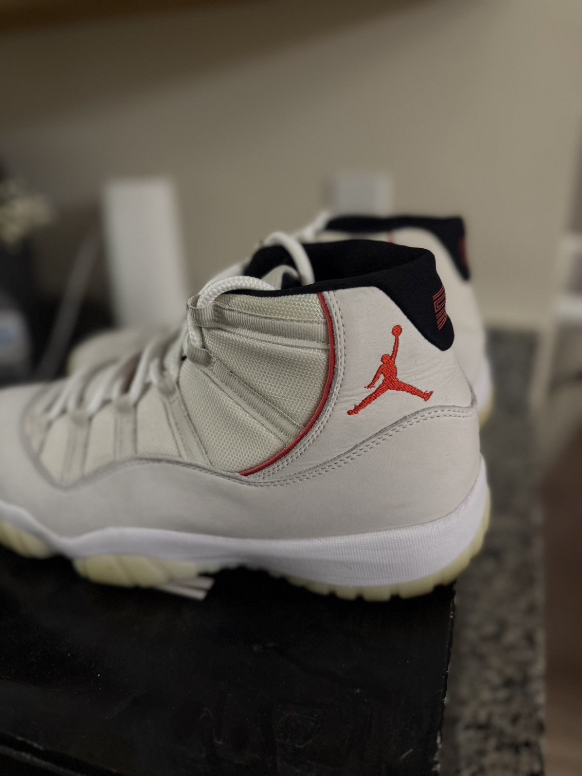 Jordan Brand × Nike Size 12 - Air Jordan 11 Retro Platinum Tint 378037-016 Size US 12 / EU 45 - 5 Thumbnail