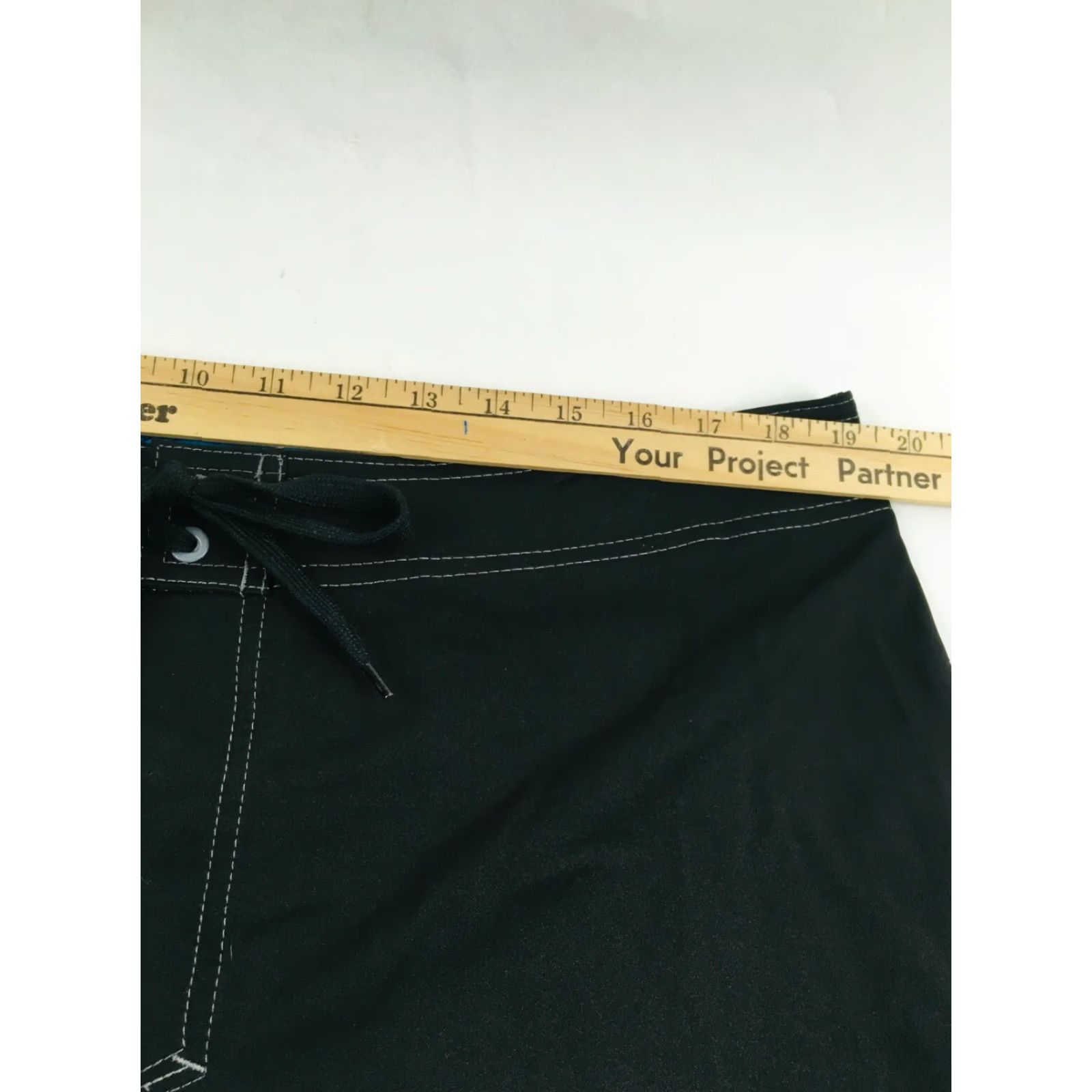 Burnside Burnside Board Shorts Men's 38 Solid Black Pocket Drawstring Flat Front Lifeguard Swim Bottoms Size US 38 / EU 54 - 5 Thumbnail