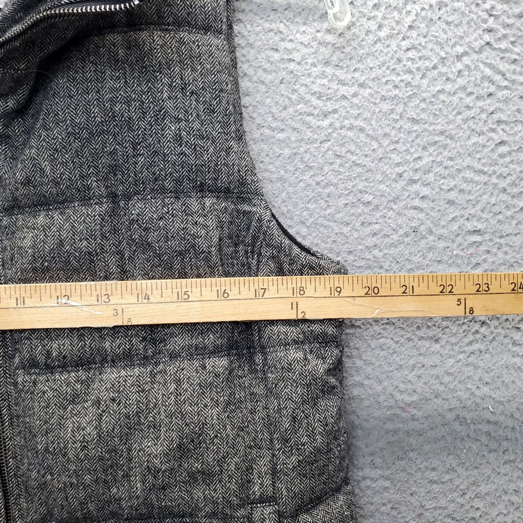 Old Navy Old Navy Puffer Vest Mens Medium Sleeveless Mock Neck Full Zip Vest Size US M / EU 48-50 / 2 - 4 Thumbnail