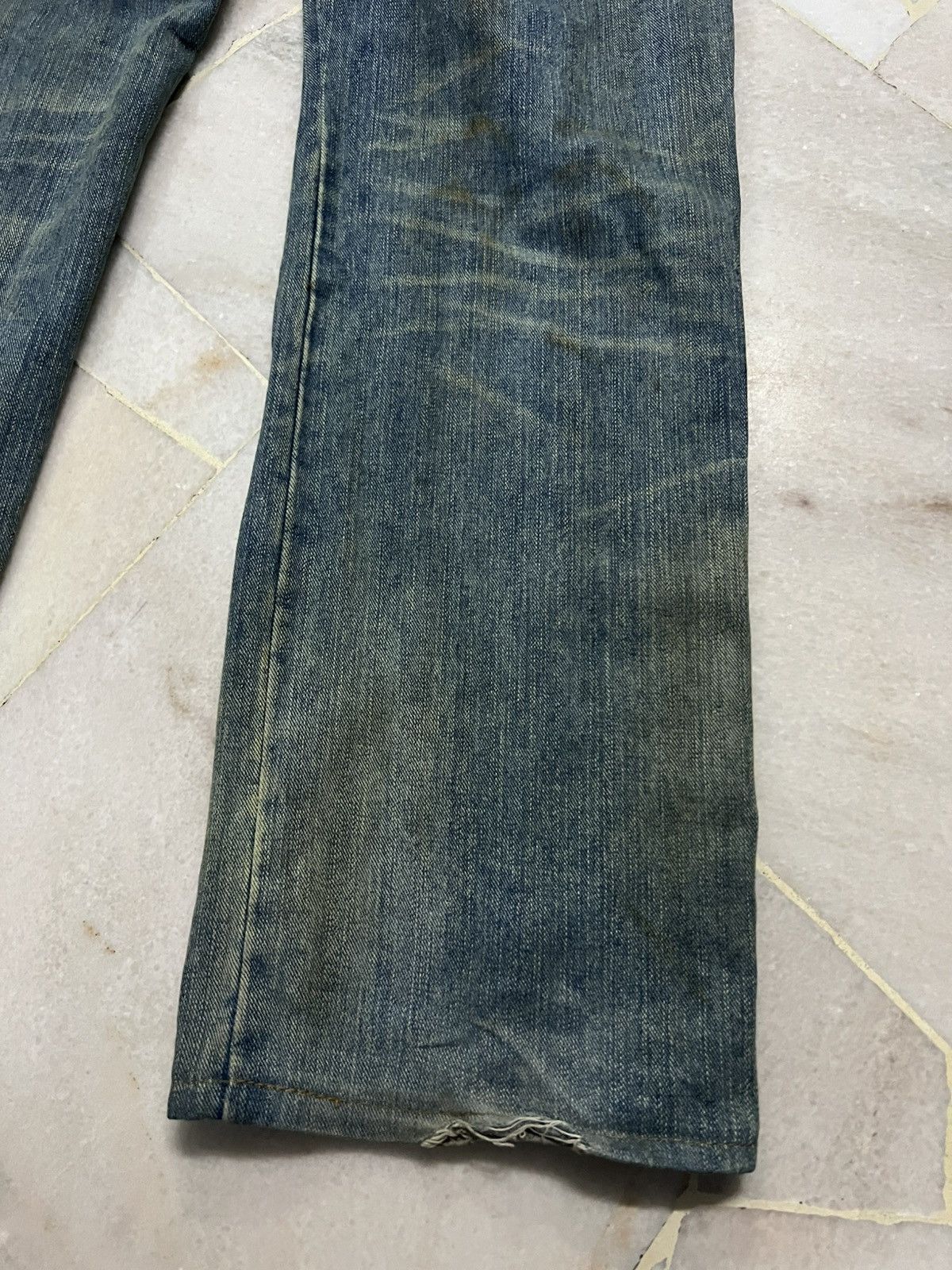 Japanese Brand × Jean × Vintage Japanese brand exhibitionist Distress Dirty Jean Size US 32 / EU 48 - 14 Thumbnail