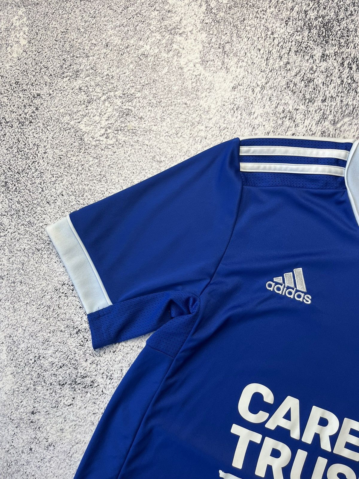Adidas original IPSWICH TOWN 2020/21 Home Football Shirt Adidas Size US S / EU 44-46 / 1 - 9 Thumbnail
