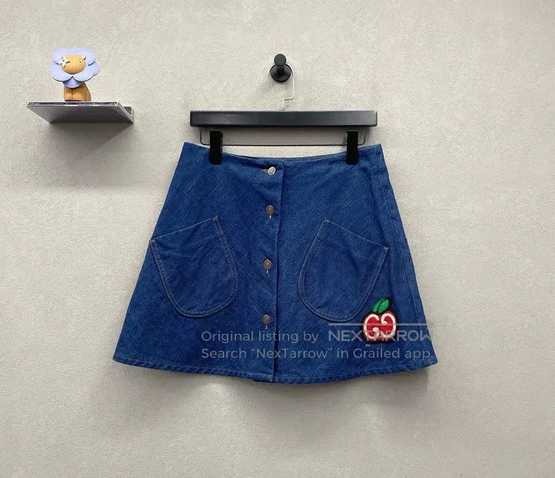 Gucci Gucci SS21 single-breasted denim A-line skirt Size 27" / US 4 / IT 40 - 1 Thumbnail