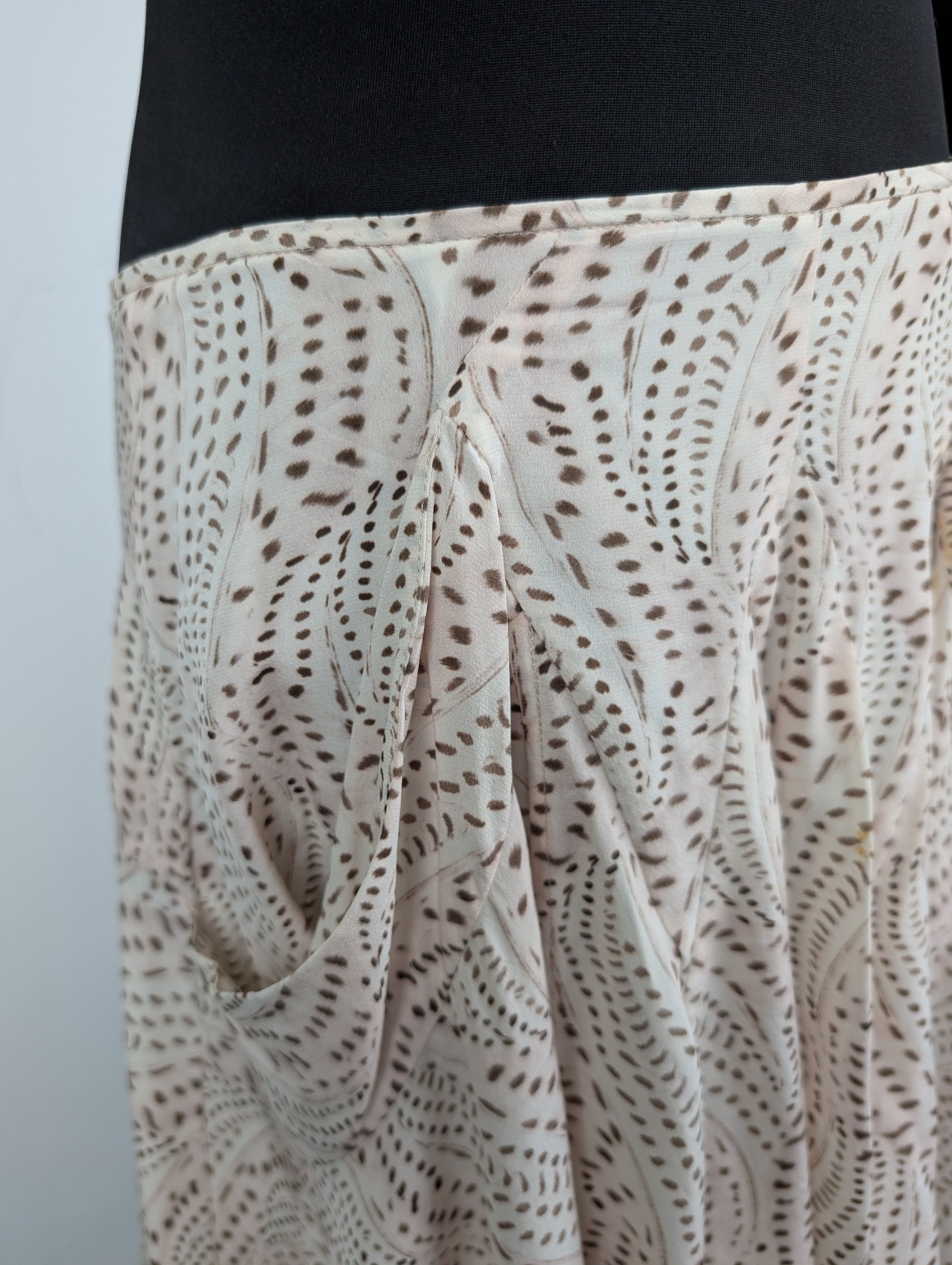 Isabel Marant Isabel Marant Beige Printed Silk Skirt With Ruffles Size 25" / US 0 / IT 36 - 5 Thumbnail